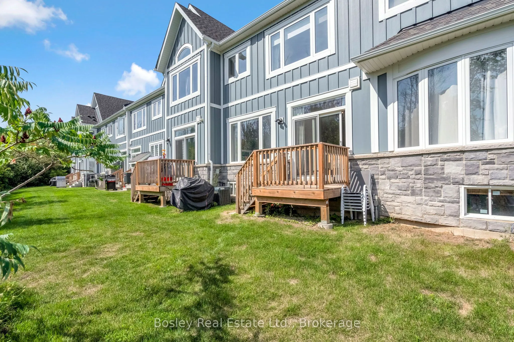 218 Crosswinds Boulevard, #2