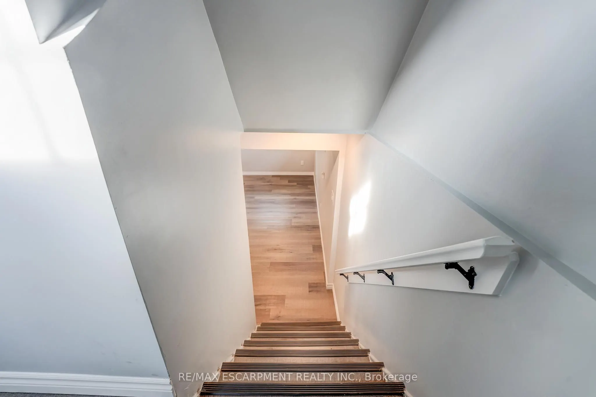 326 East 42nd Street, #2 Lower