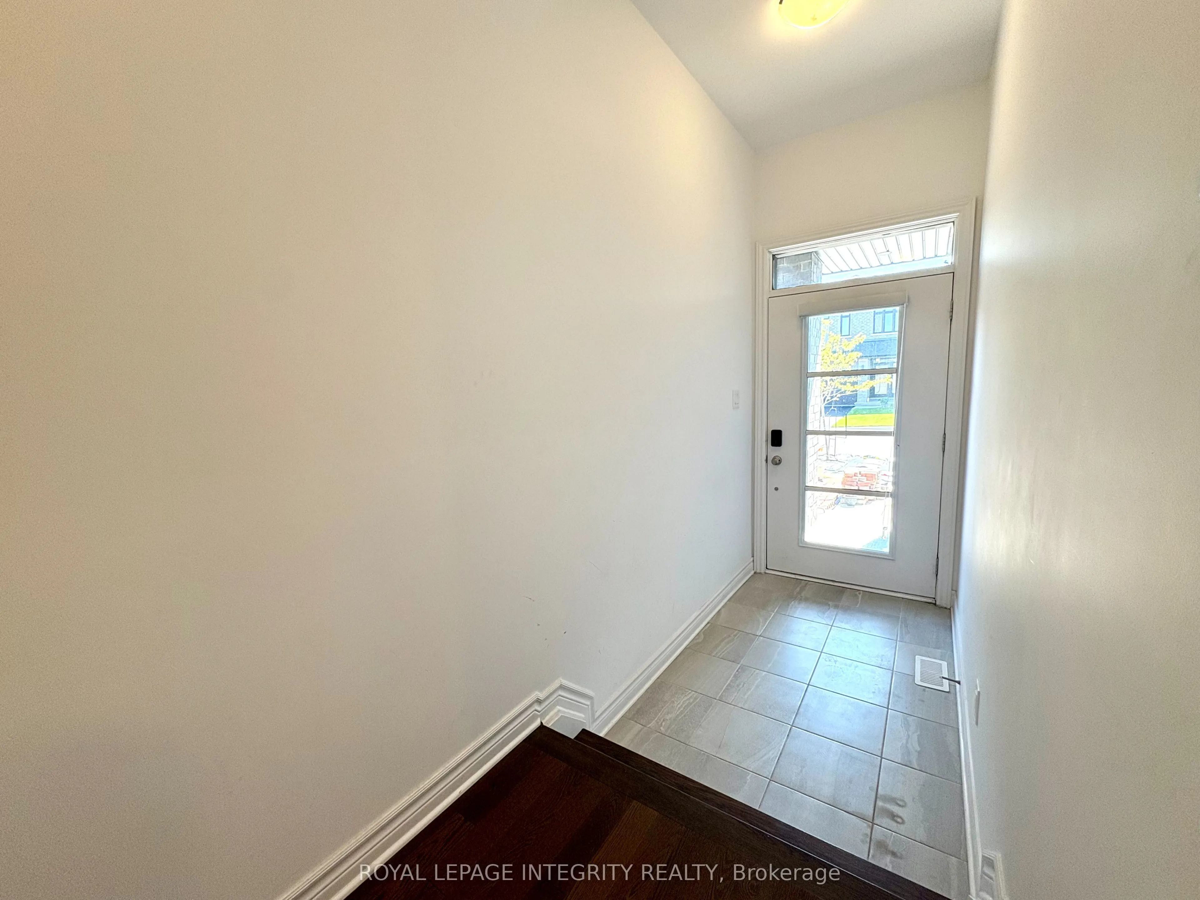 53 WHOOPING CRANE Ridge
