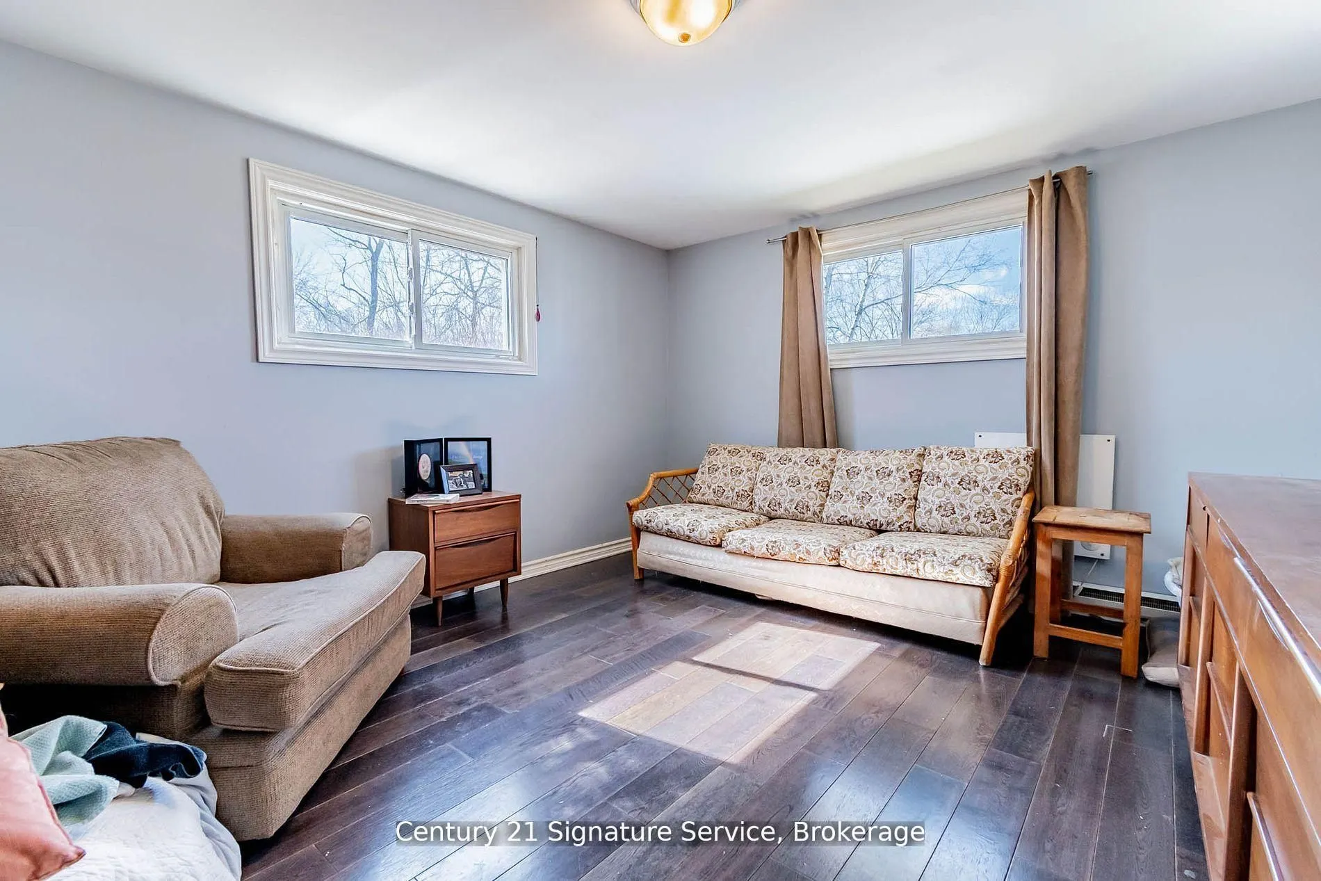 752 Empire Road