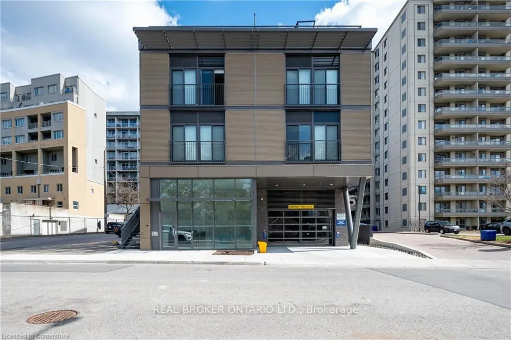 51 David Street, #207