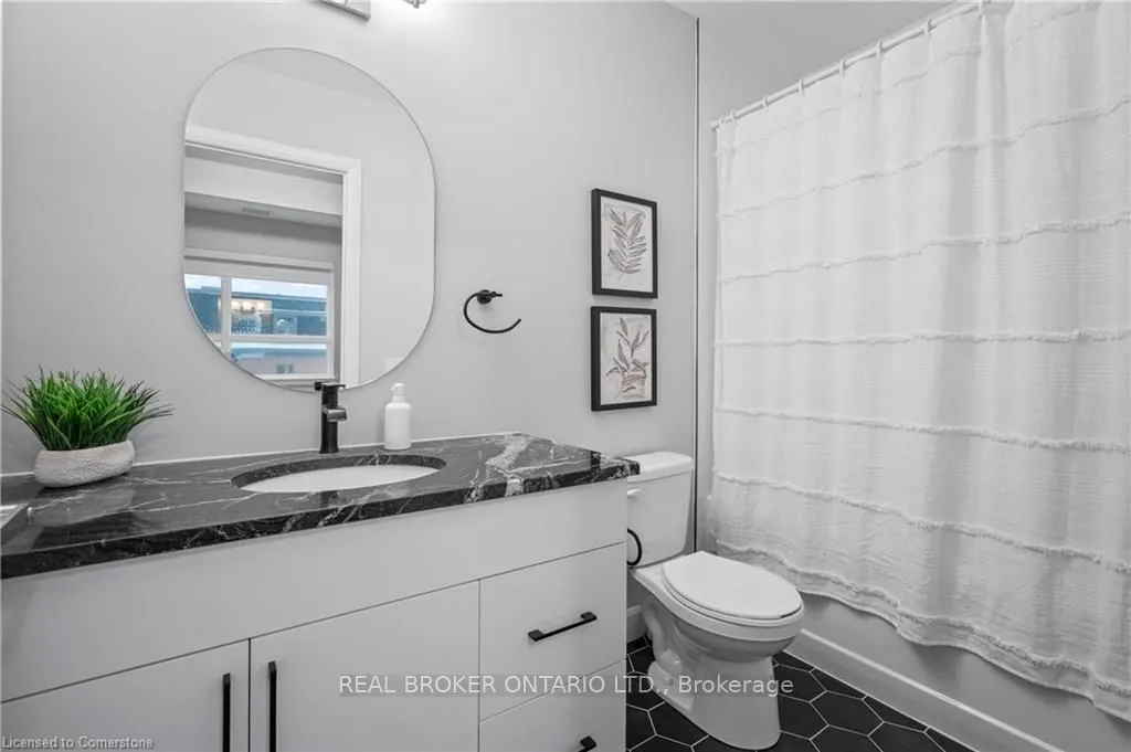 51 David Street, #207
