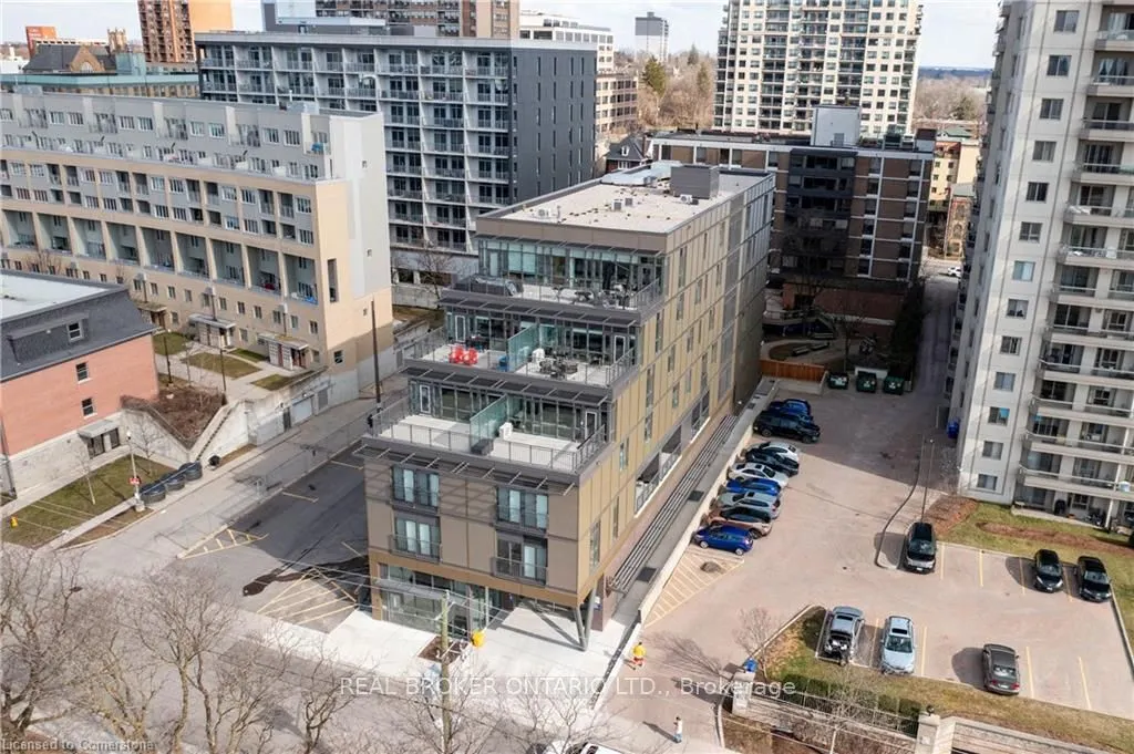 51 David Street, #207