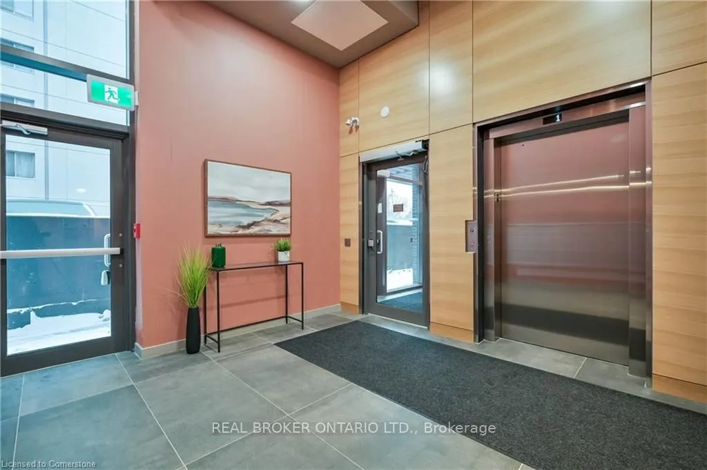 51 David Street, #207