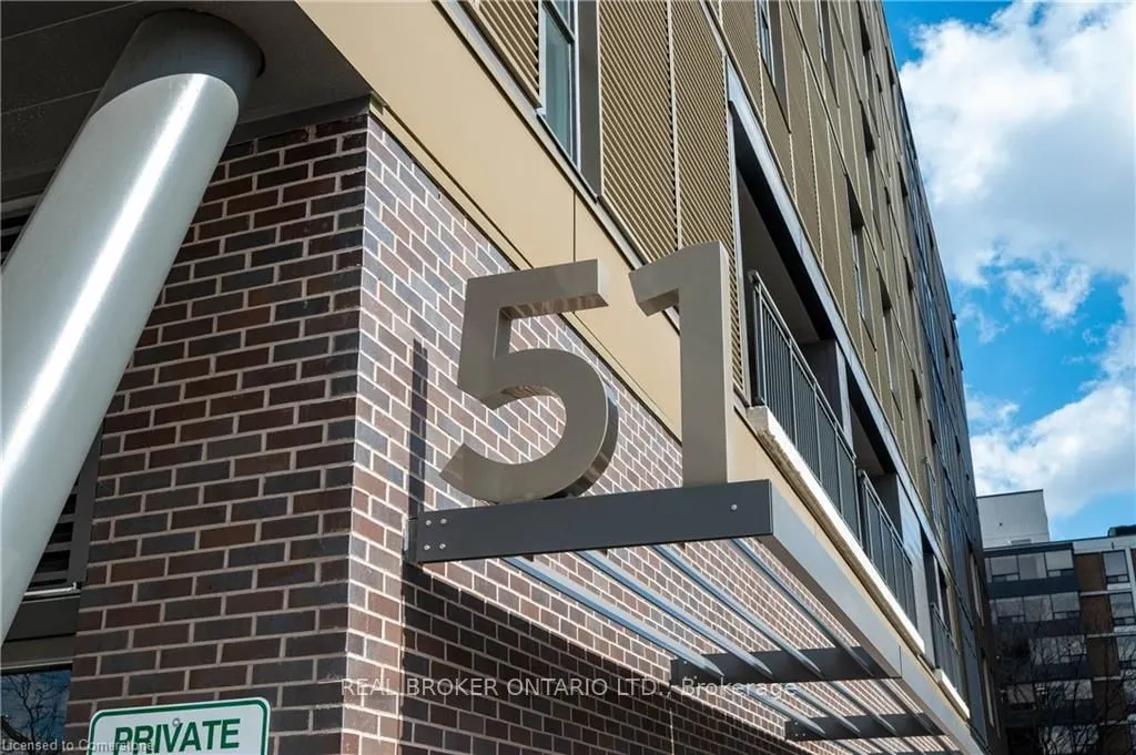 51 David Street, #207