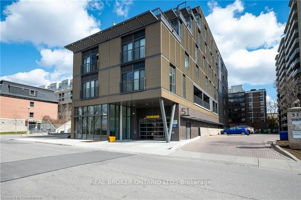 51 David Street, #207