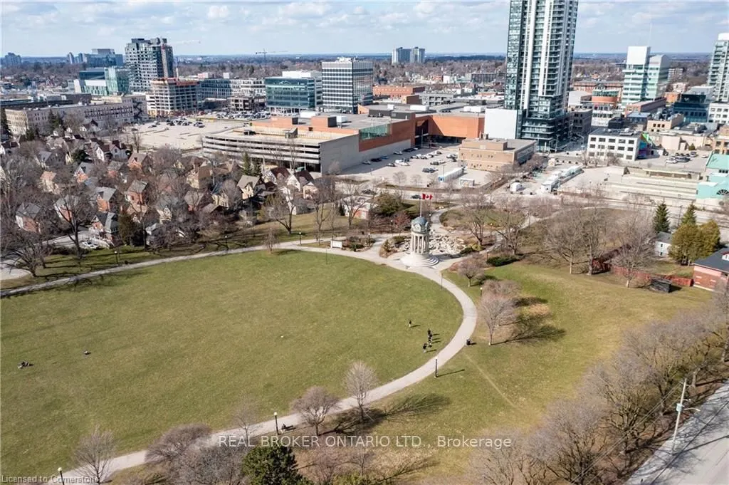 51 David Street, #207