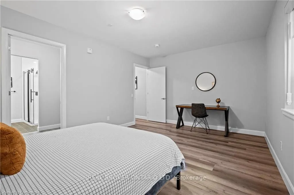 51 David Street, #207