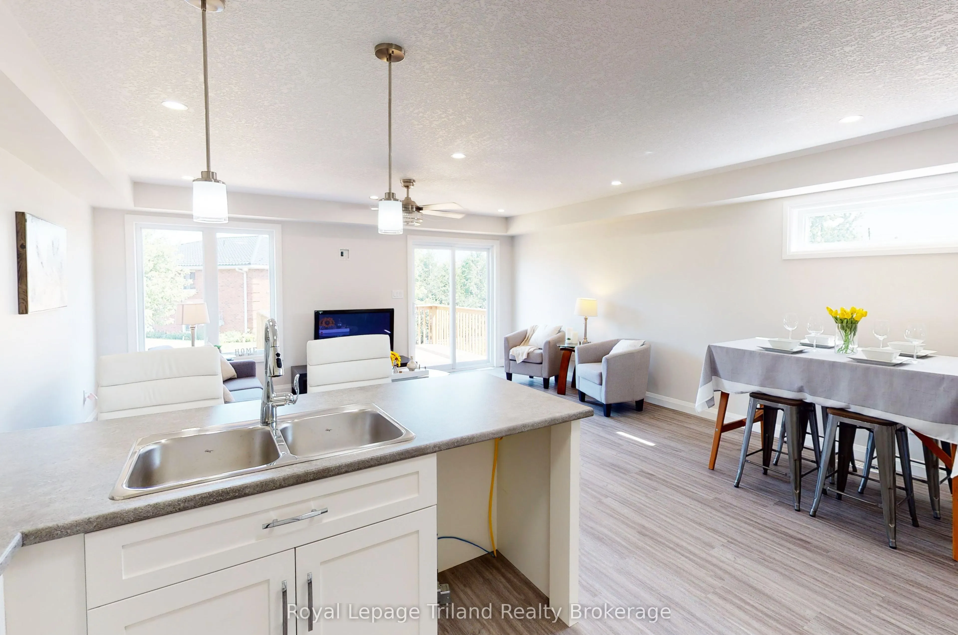 137 Wimpole Street, #Unit A