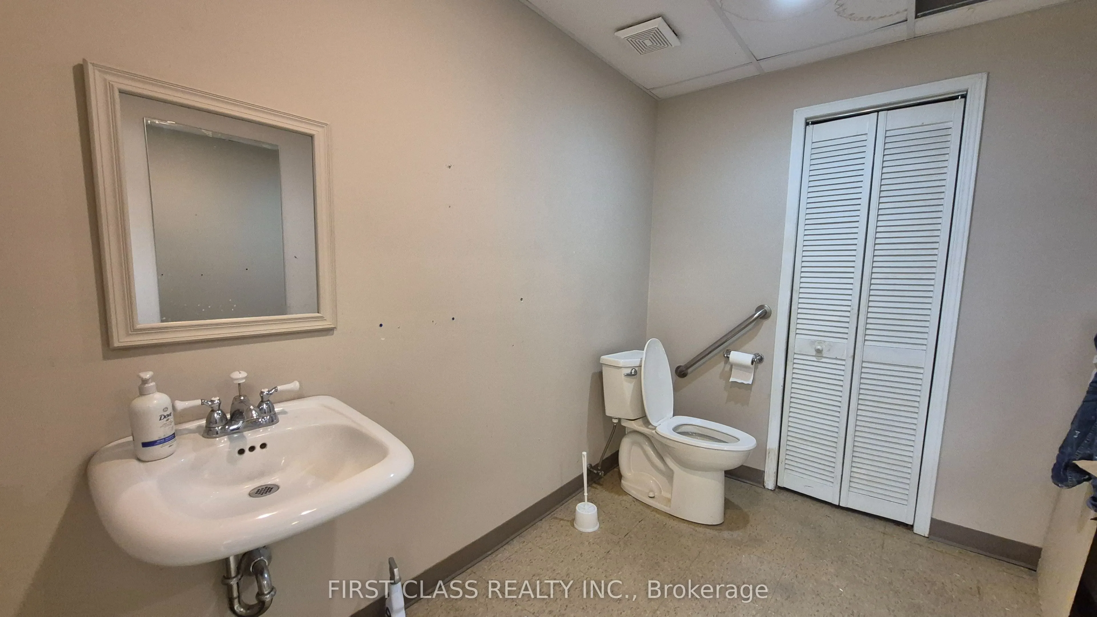 259 Division Street, #A