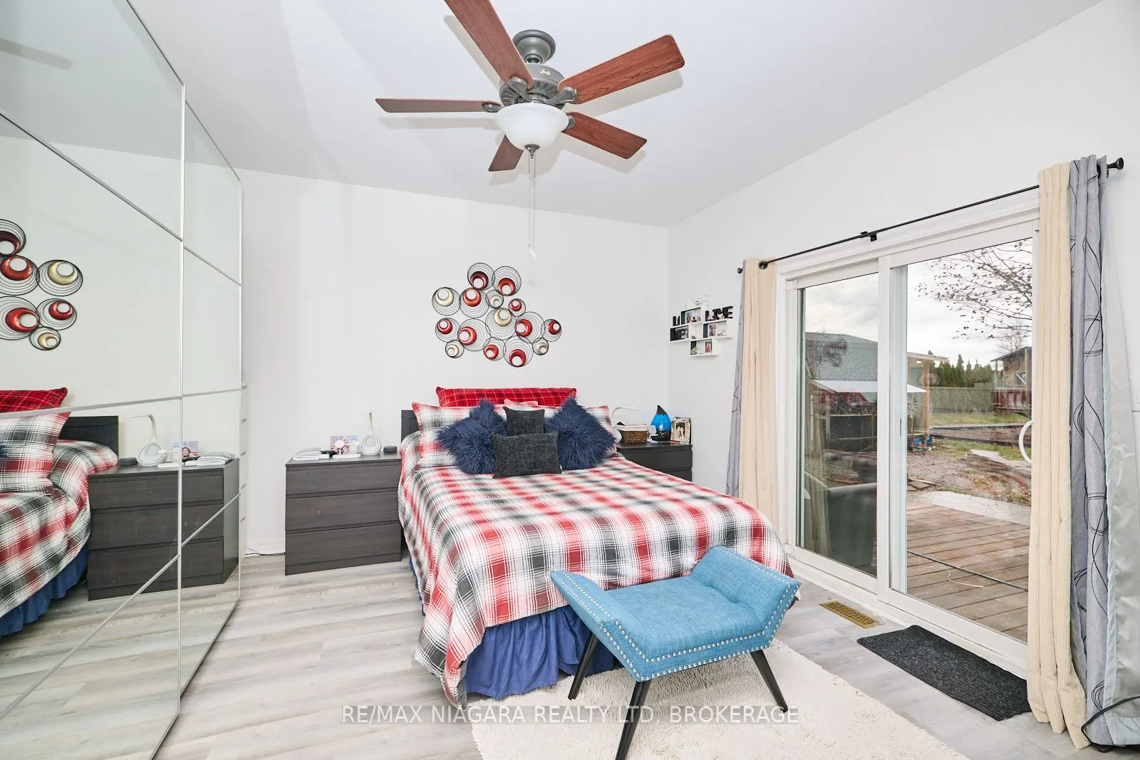 637 Carl Road