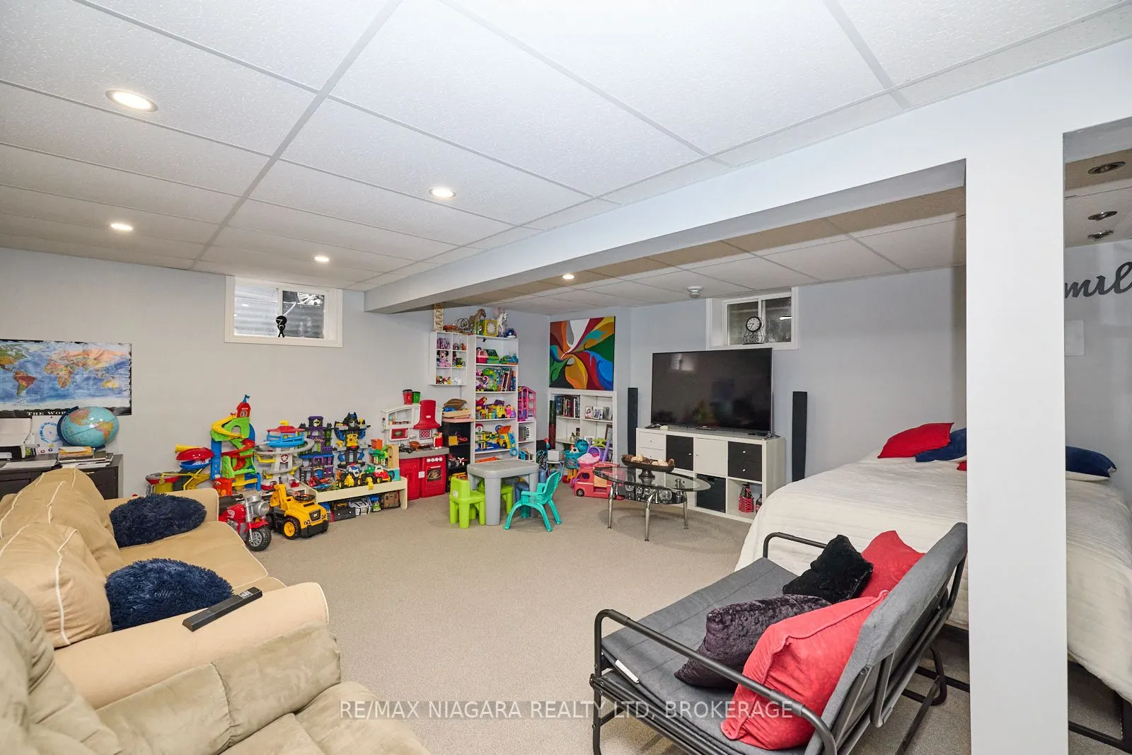 637 Carl Road