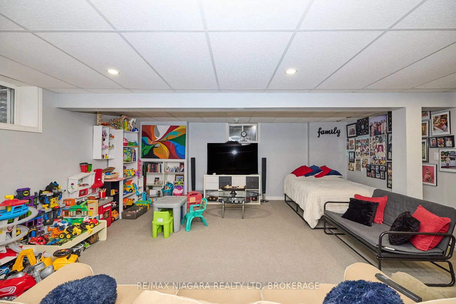 637 Carl Road