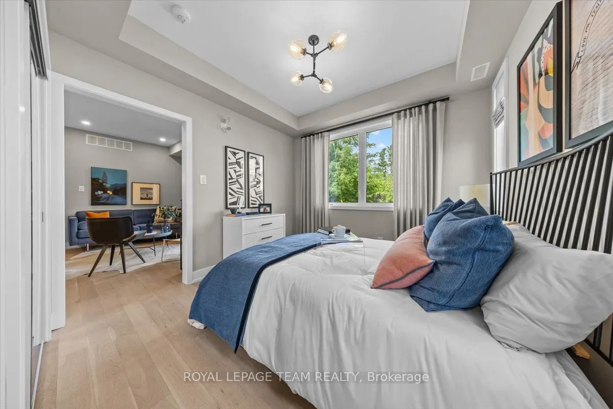 2370 Tenth Line Road, #214