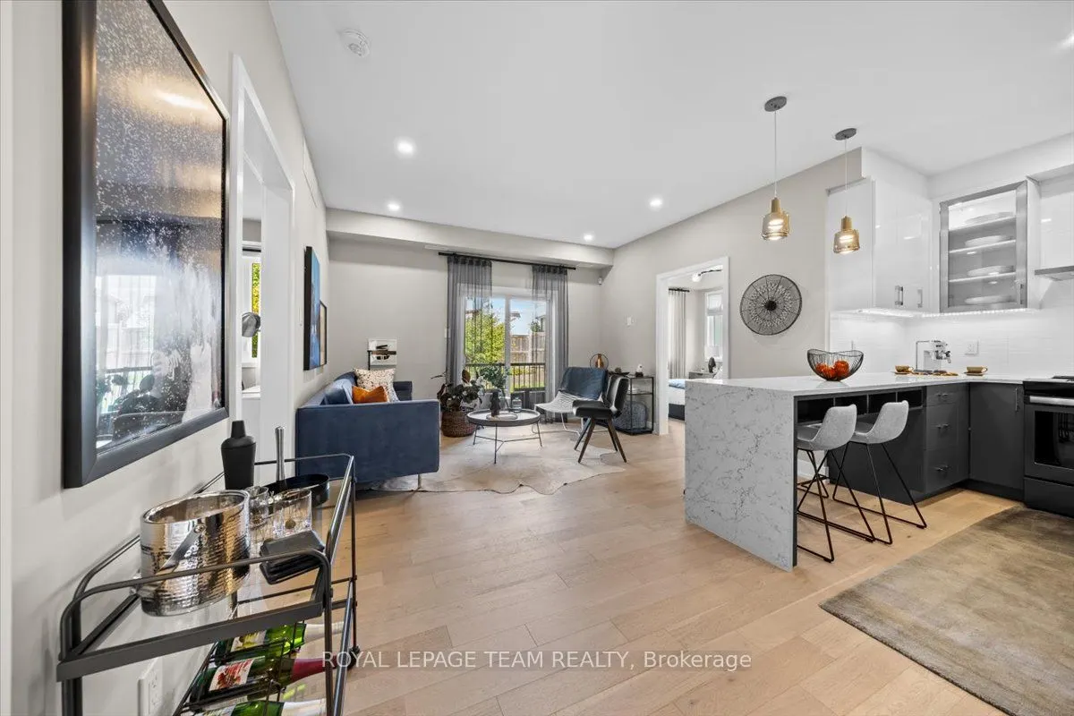 2370 Tenth Line Road, #214