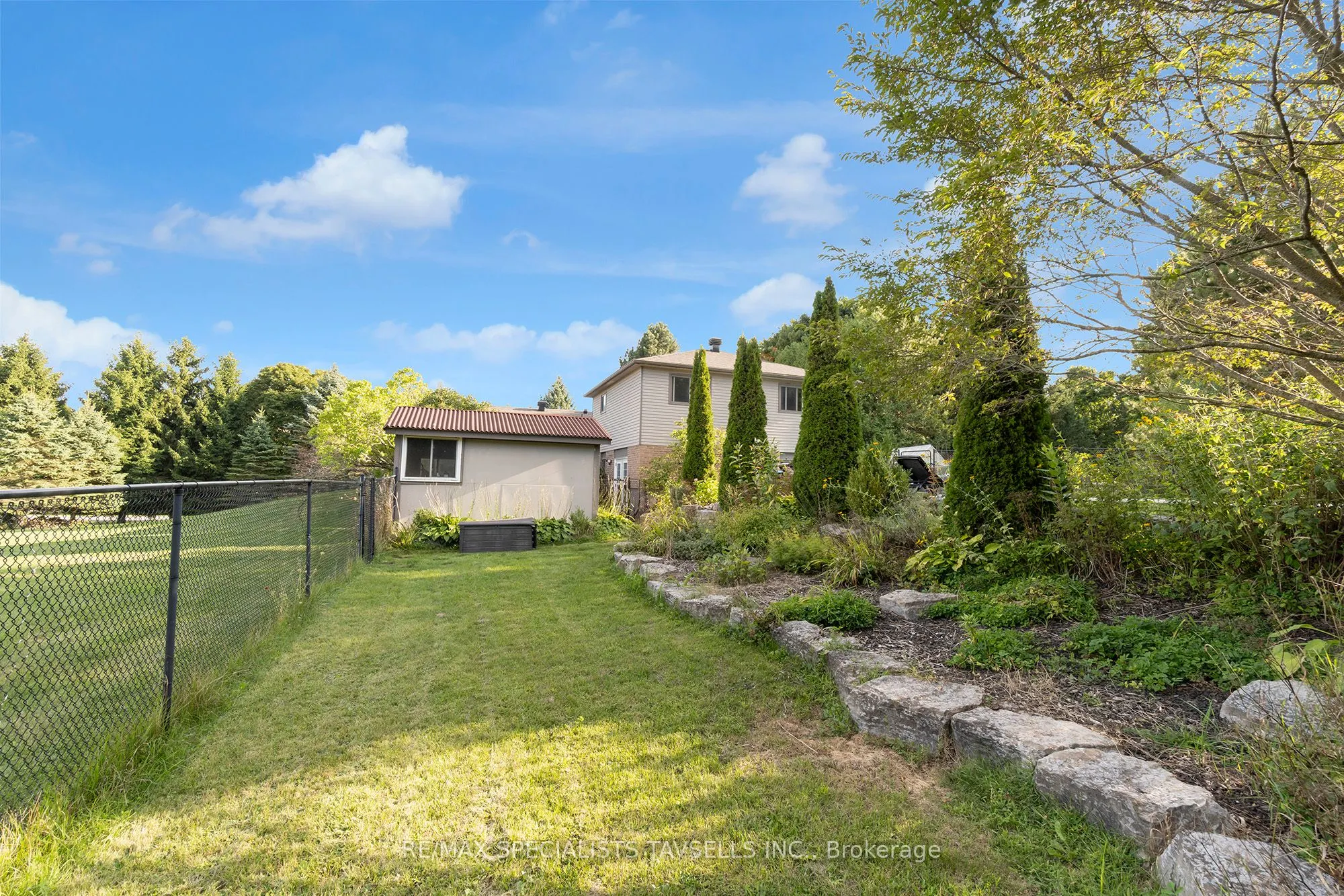 23 Mckibbon Avenue