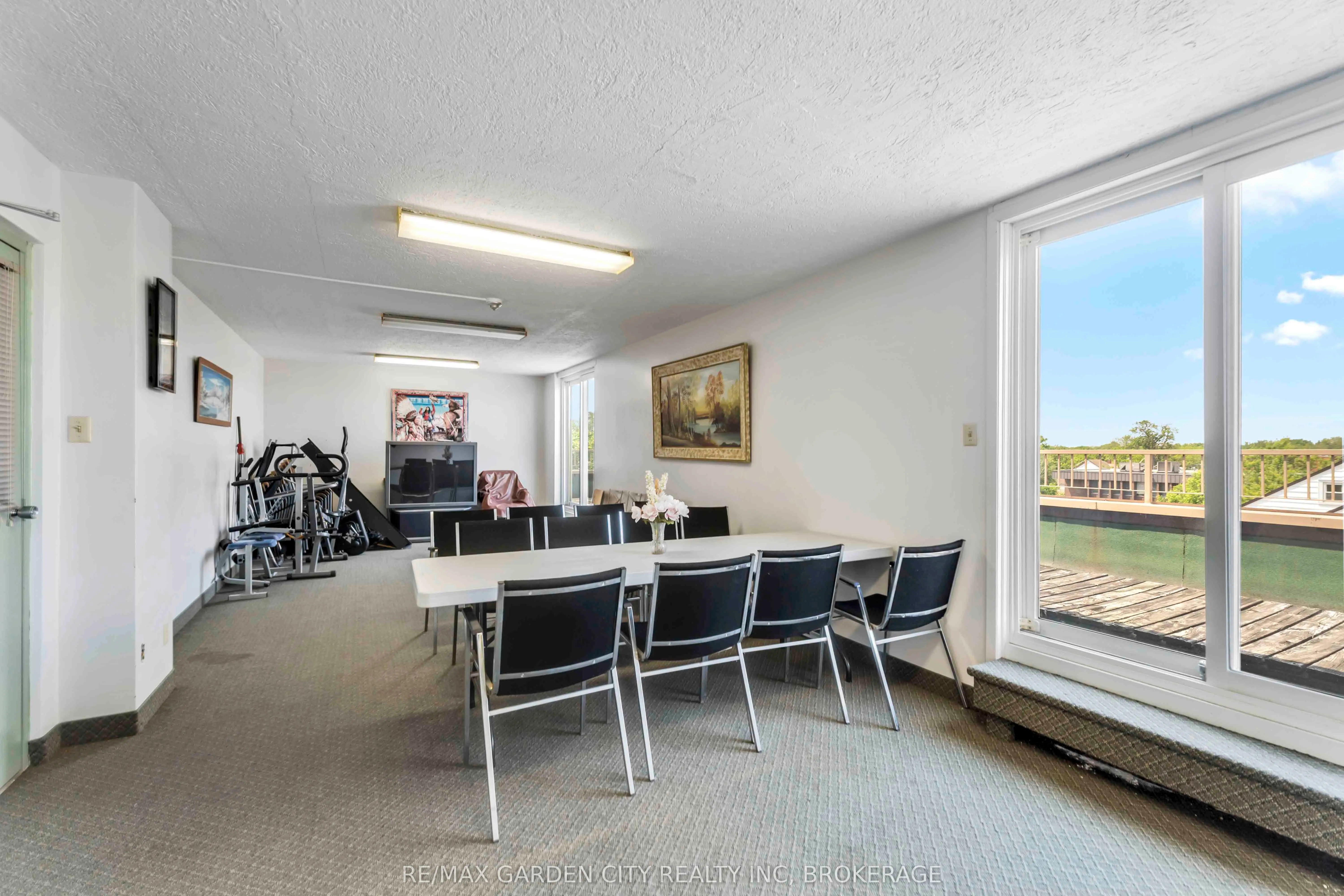 4692 Crysler Avenue, #202