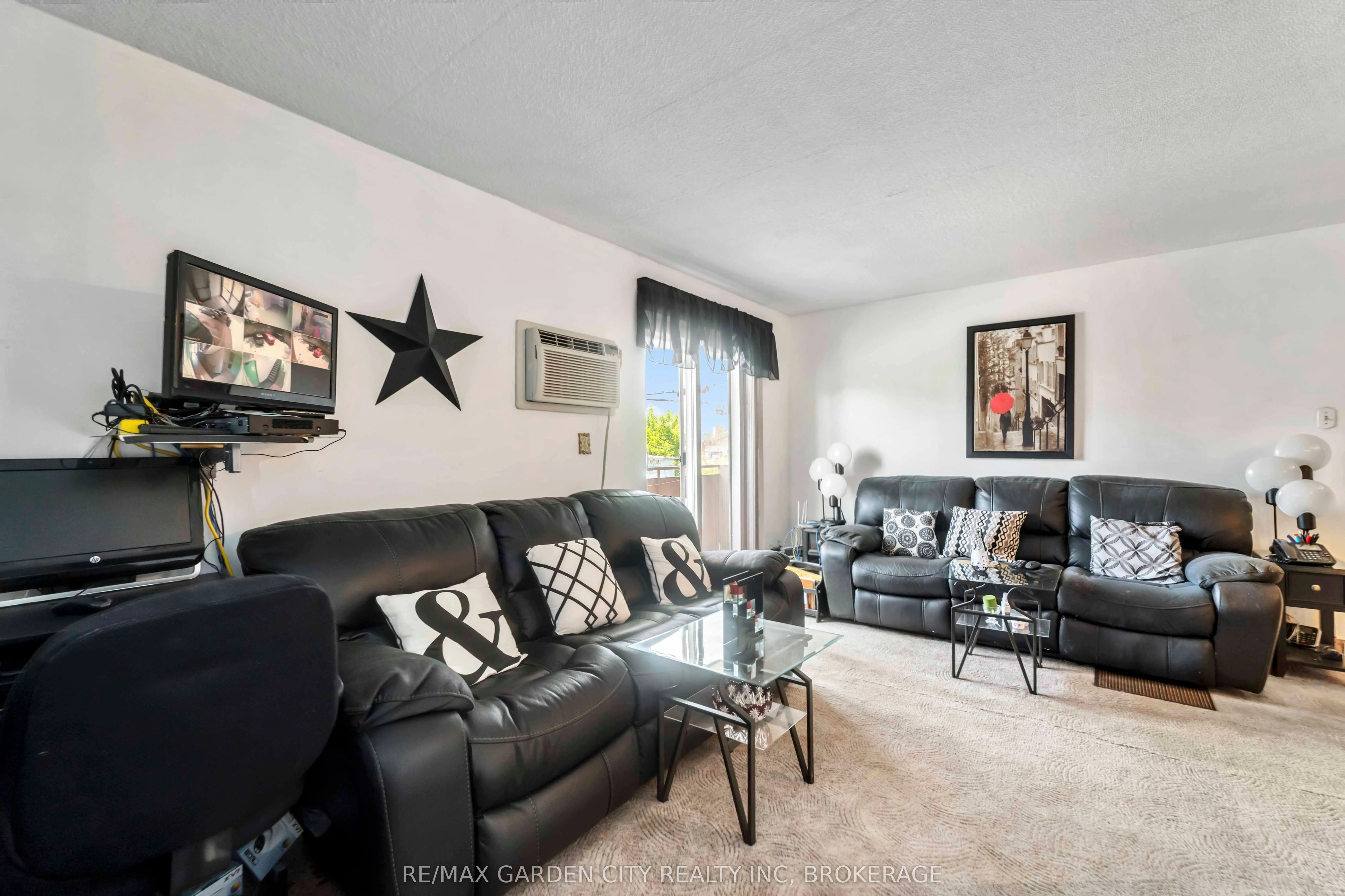 4692 Crysler Avenue, #202