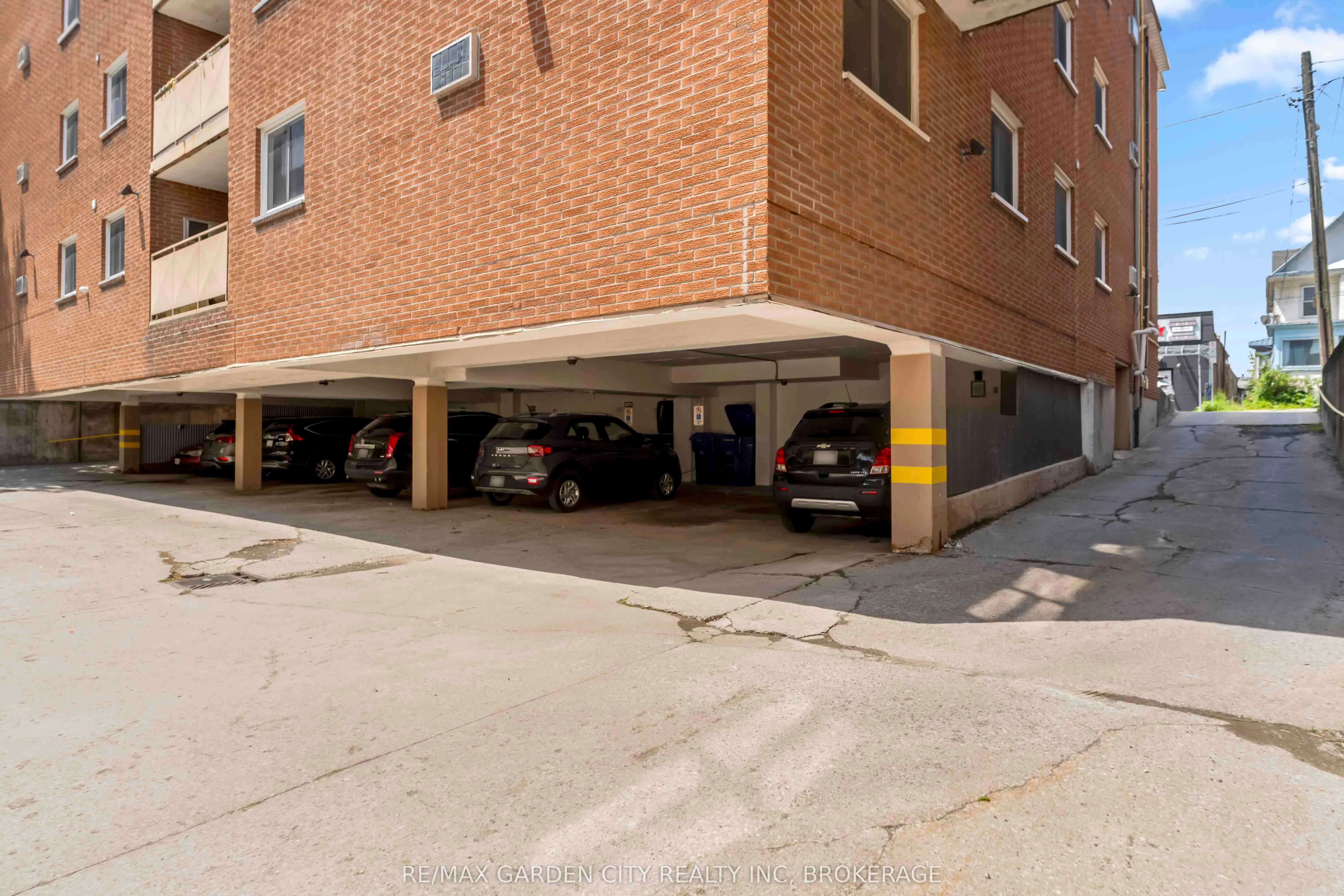 4692 Crysler Avenue, #202