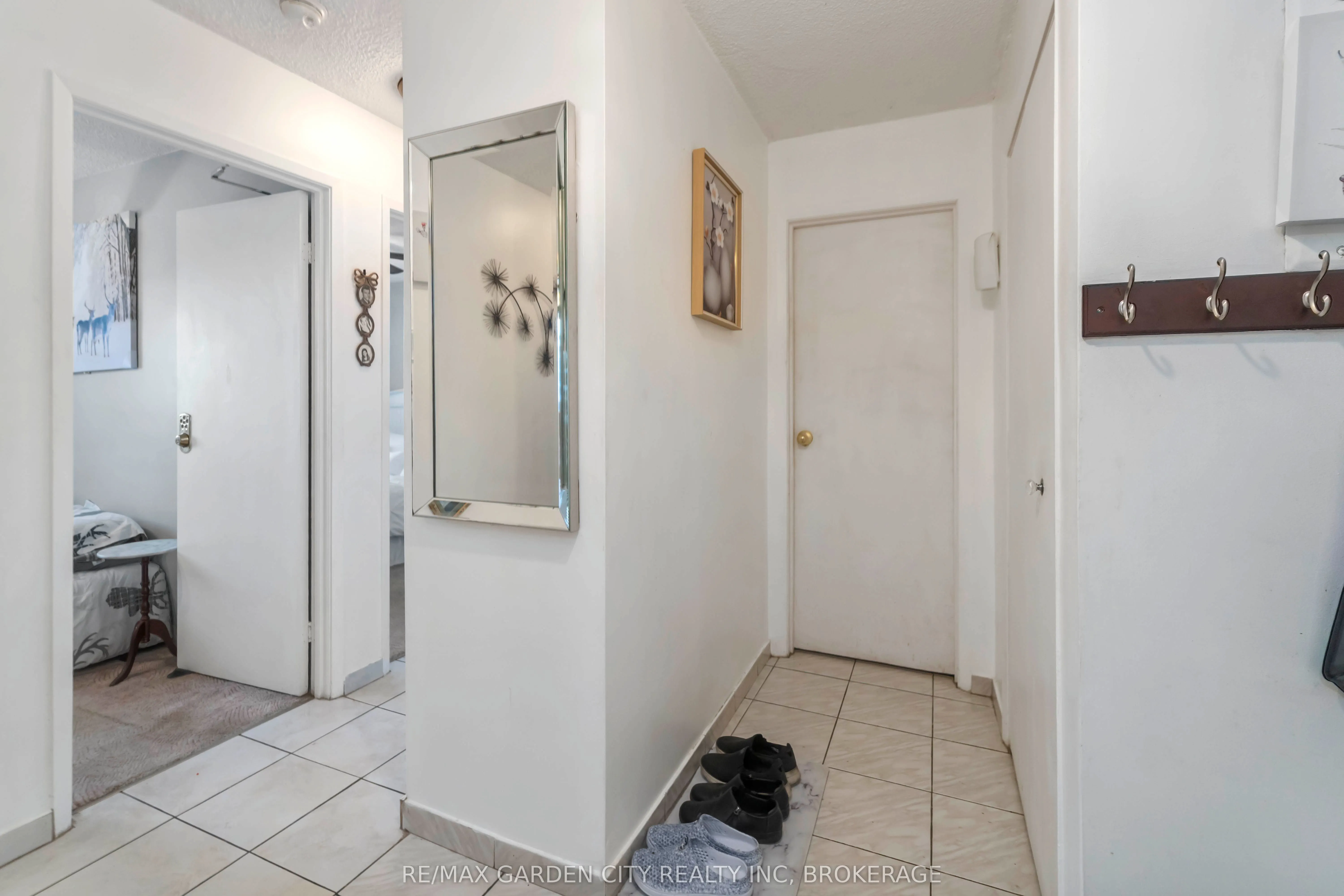 4692 Crysler Avenue, #202