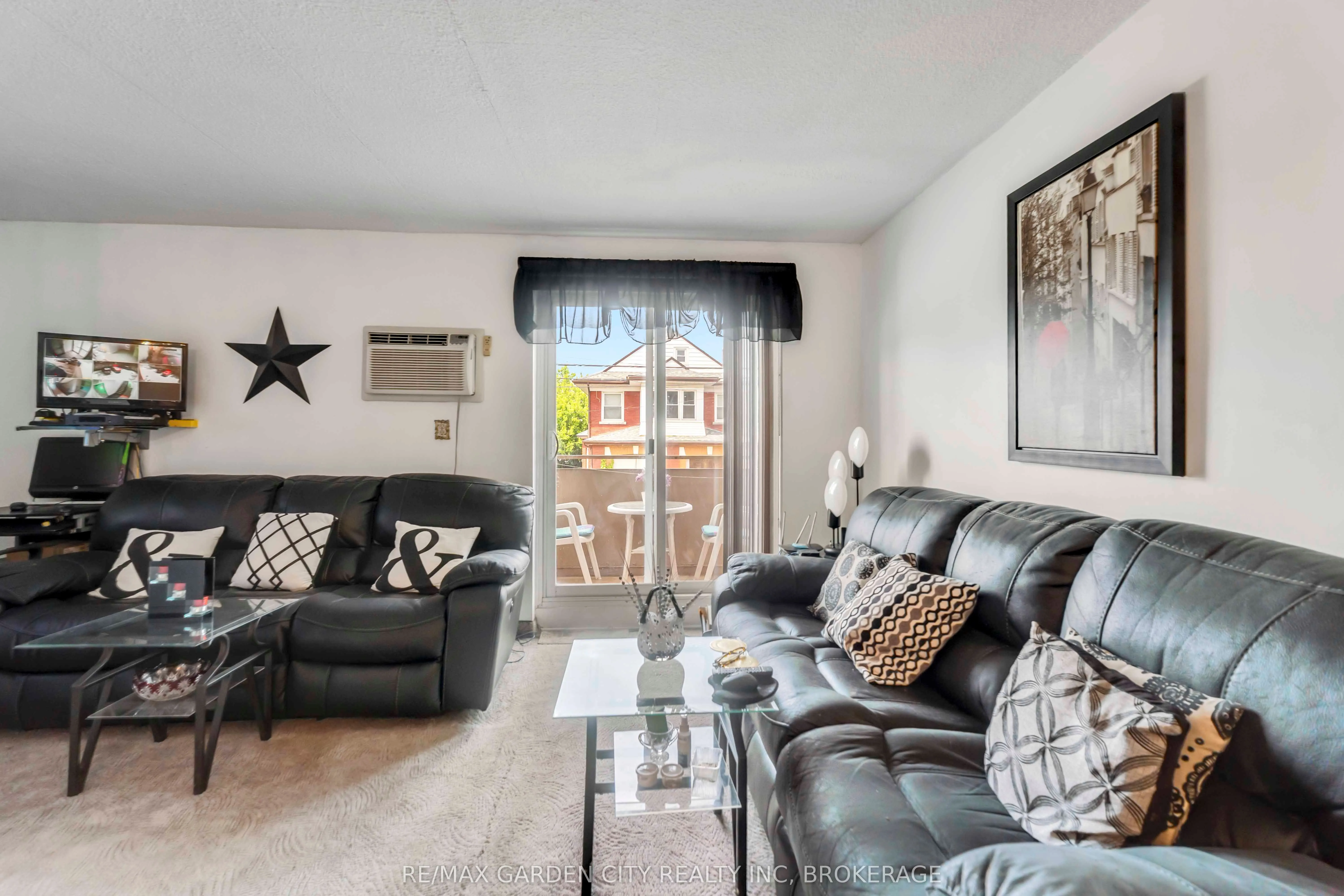 4692 Crysler Avenue, #202