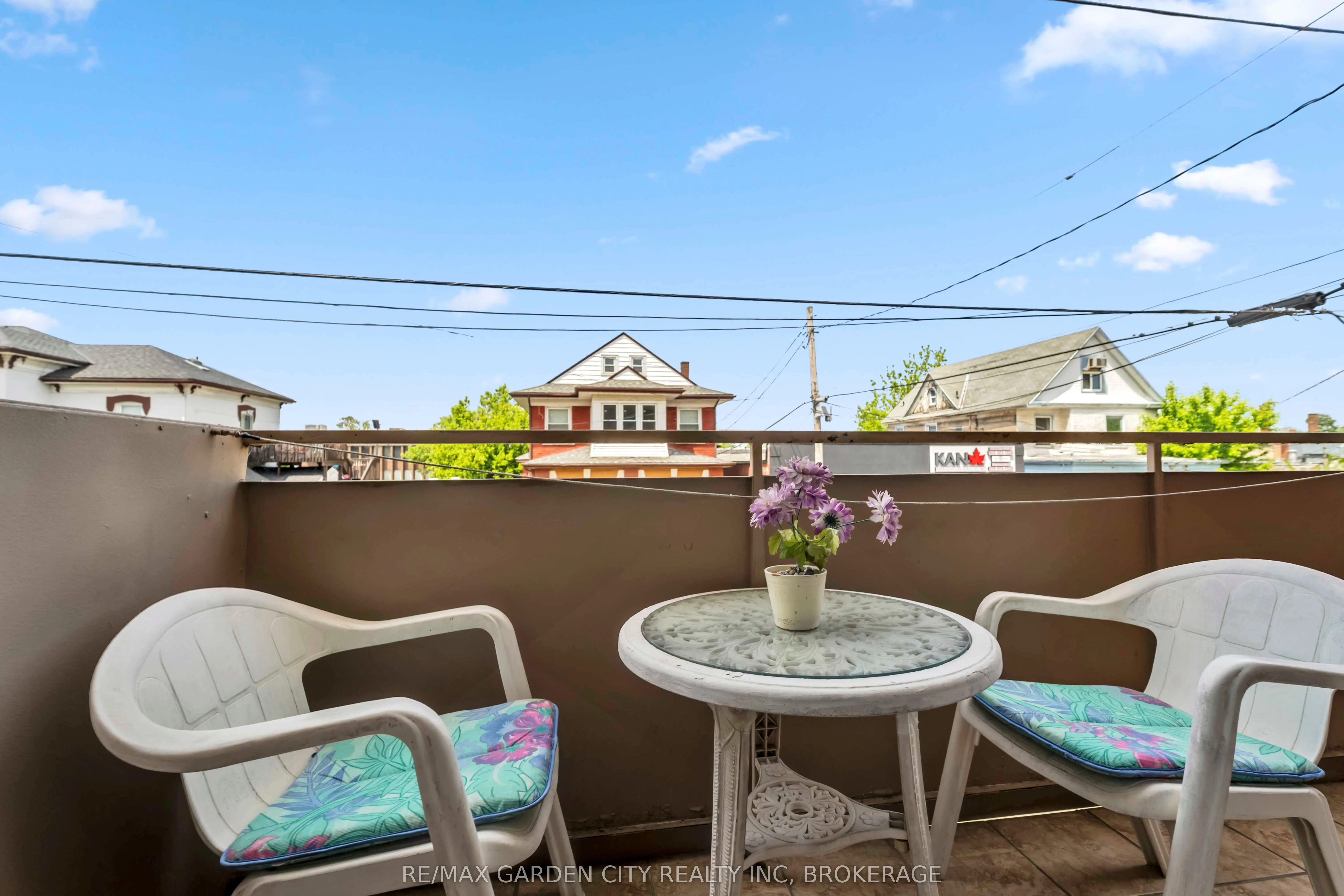 4692 Crysler Avenue, #202