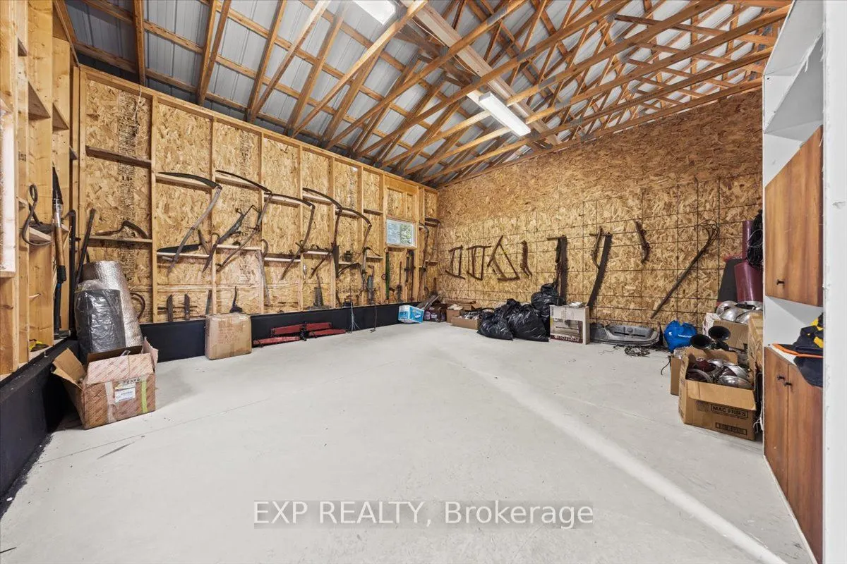 3382 Carp Road