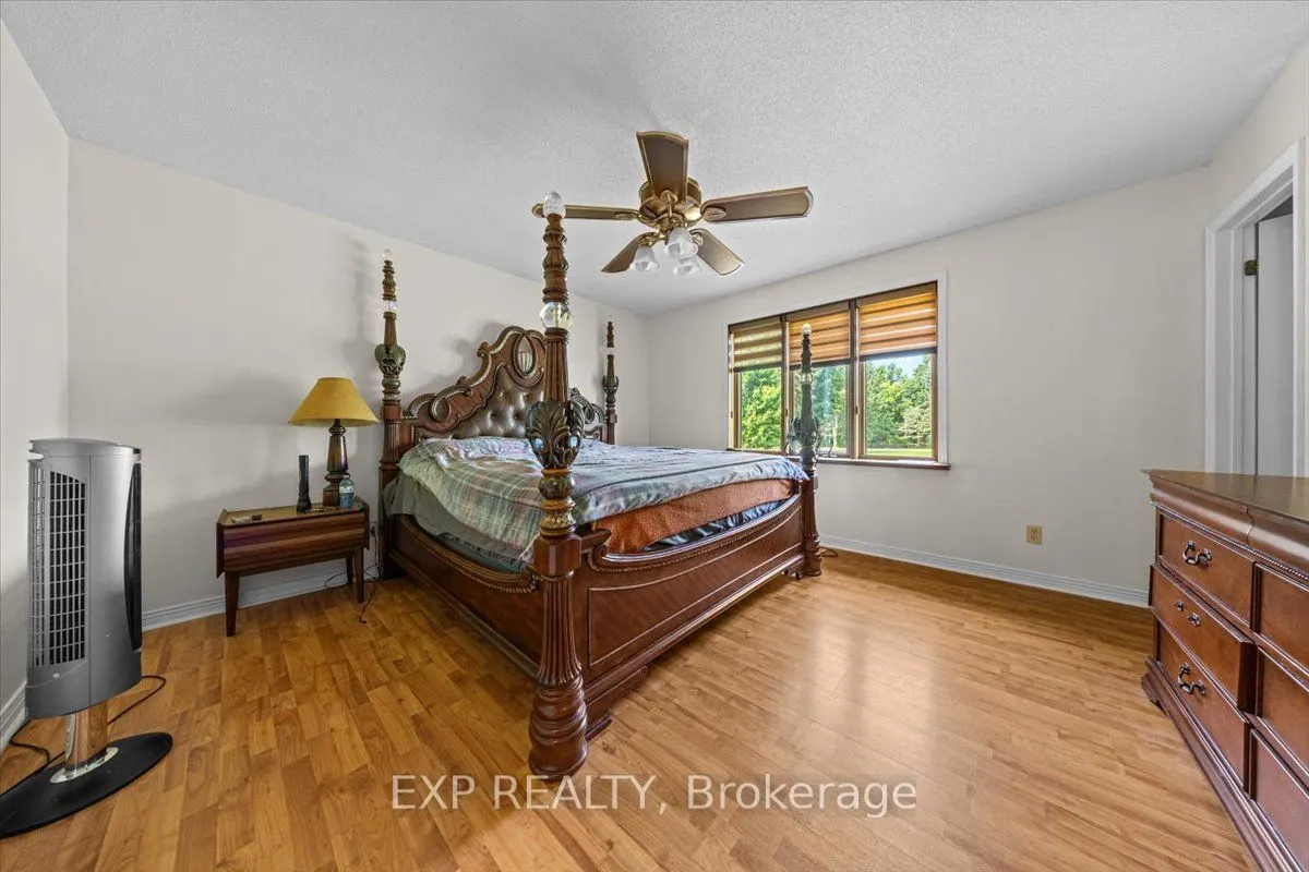 3382 Carp Road