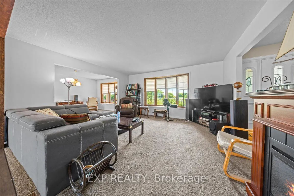 3382 Carp Road