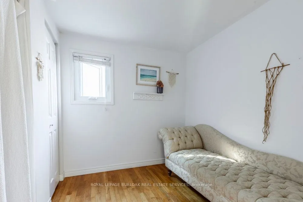 19 Fieldgate Street