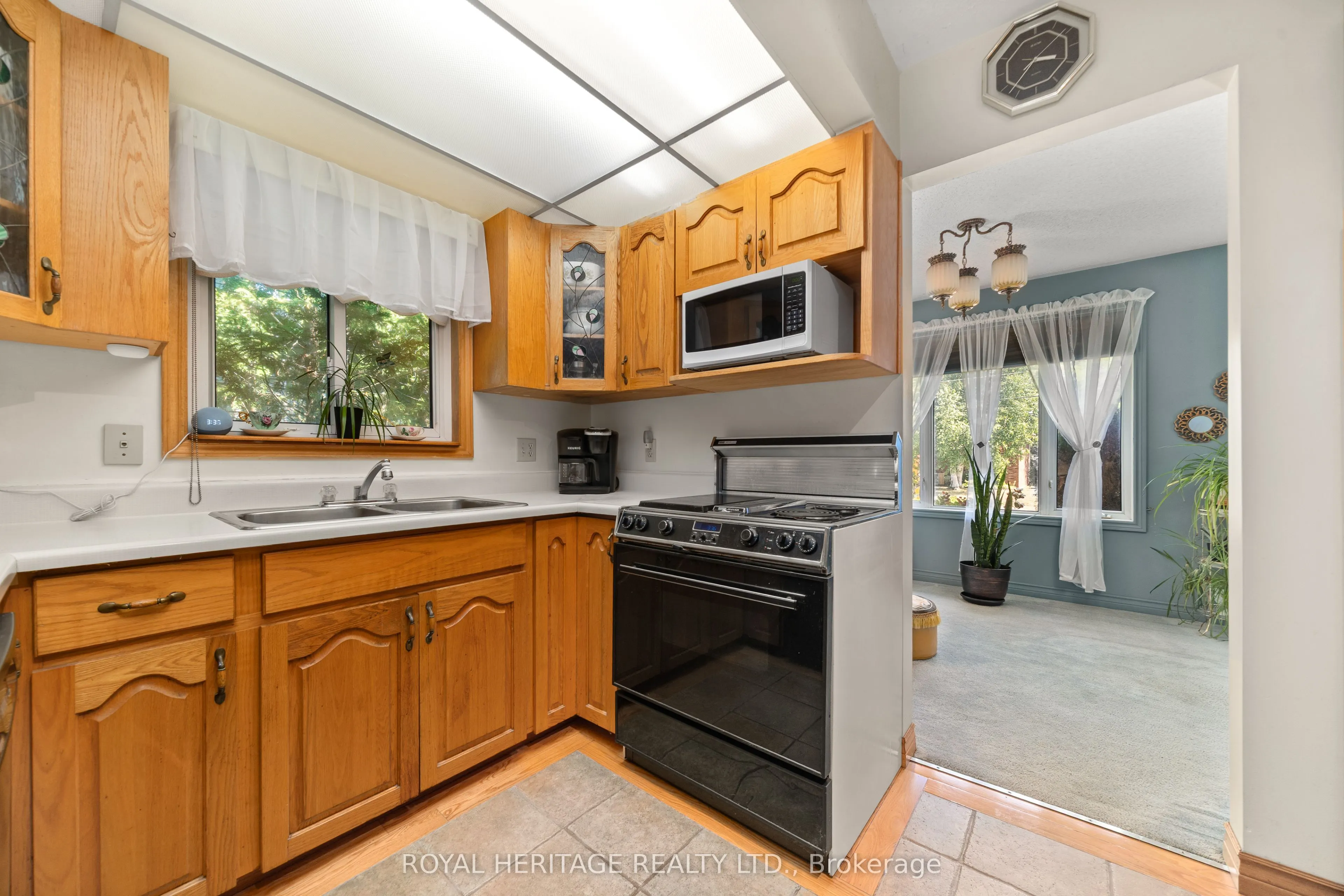 15 Iroquois Avenue