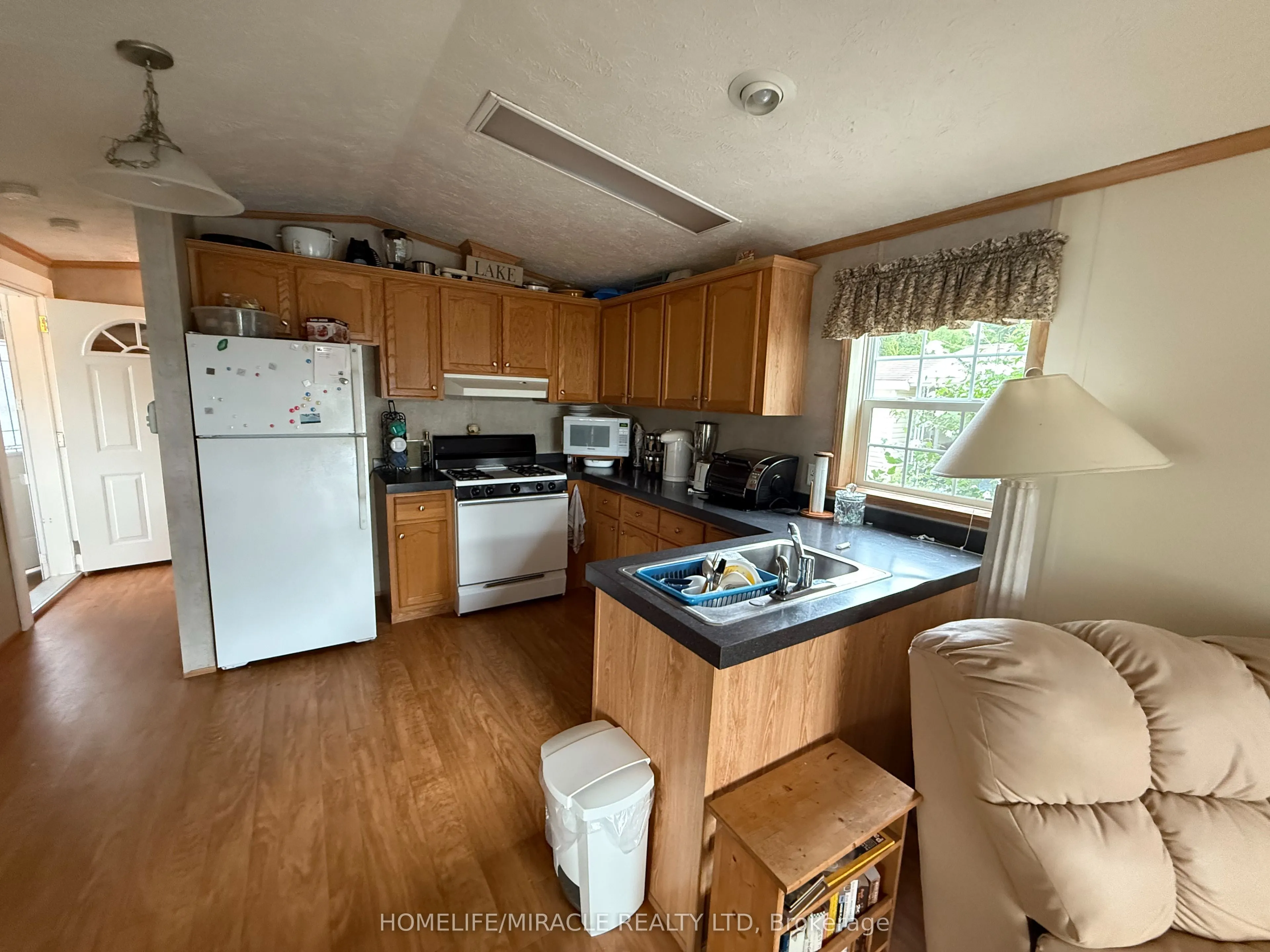 11 Grandview Drive