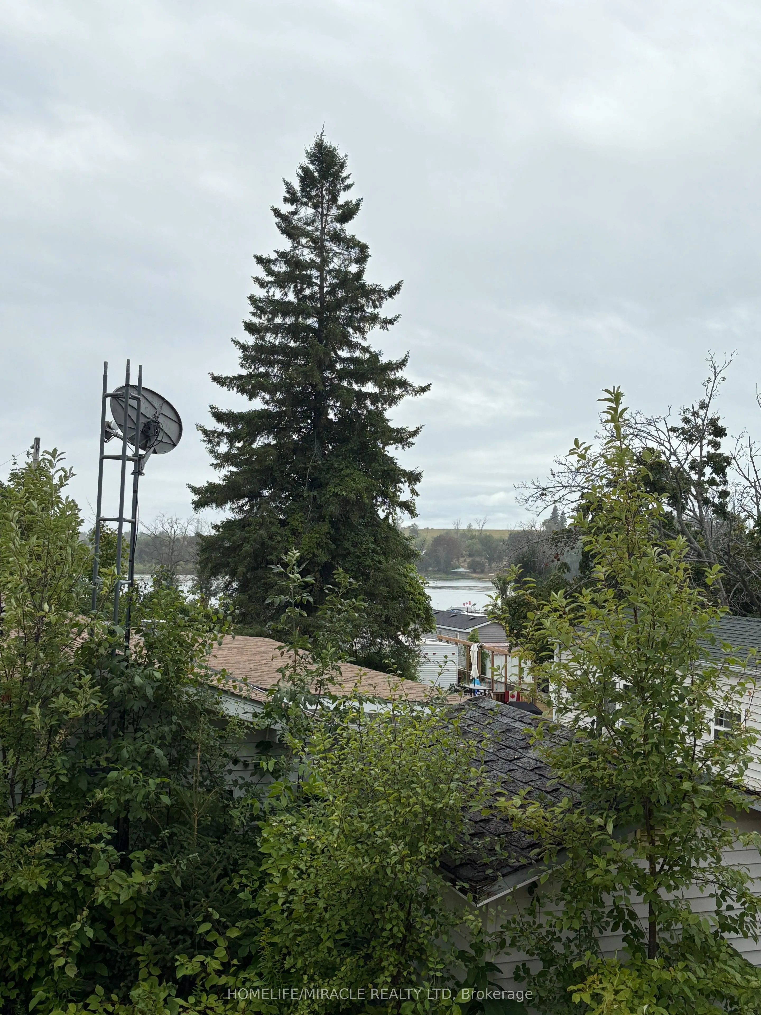 11 Grandview Drive