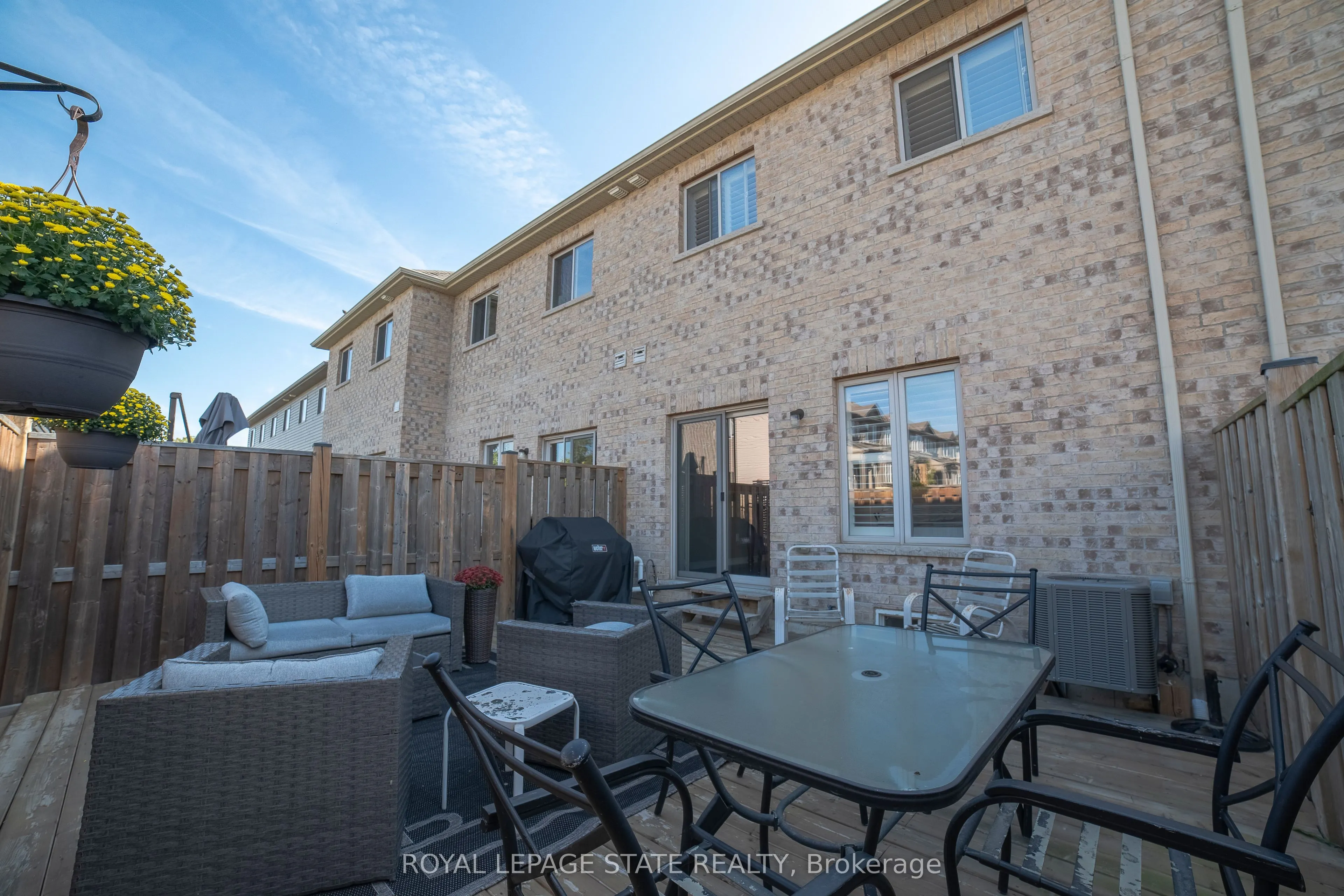 28 Kingsborough Drive