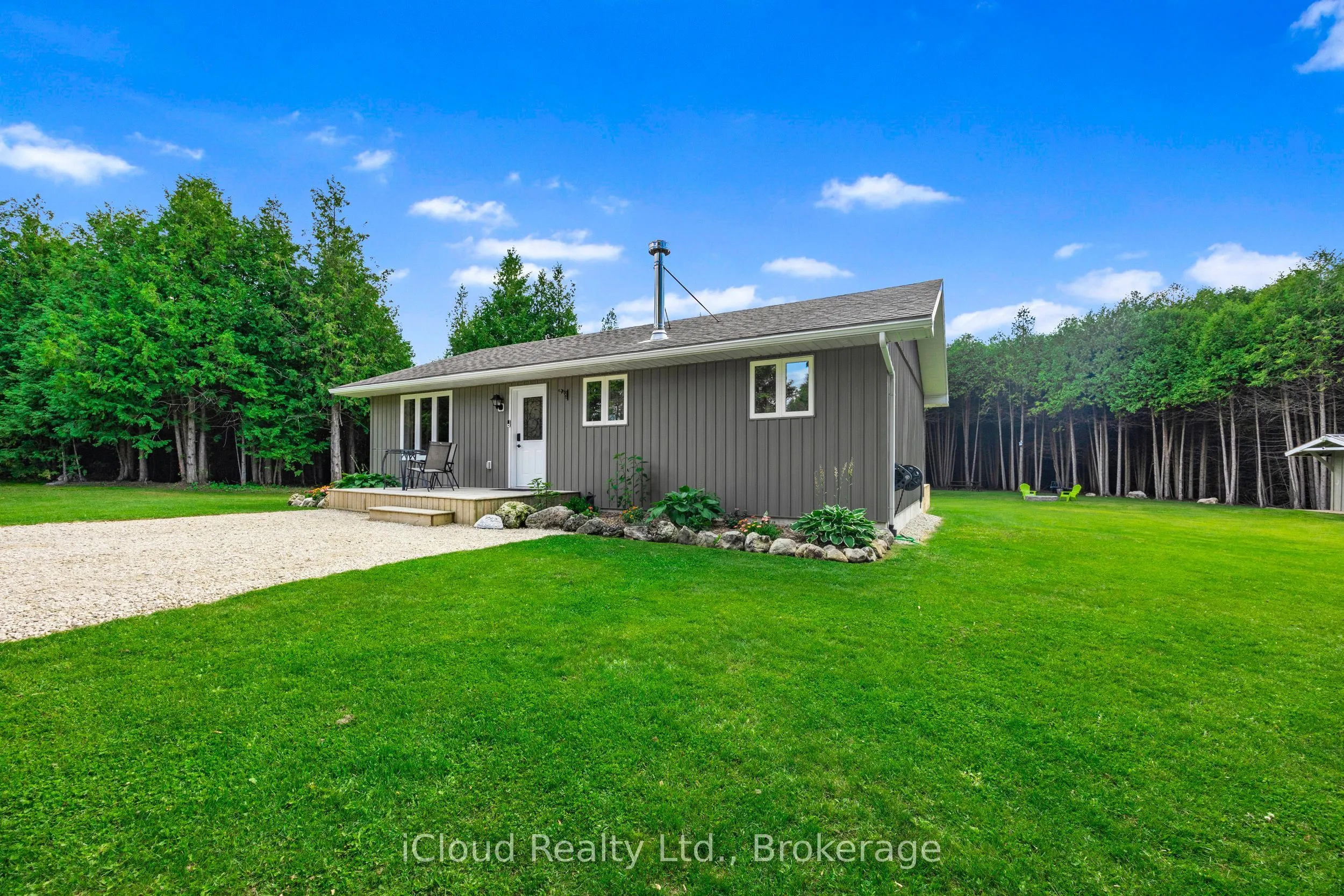 414156 41 b sideroad Street