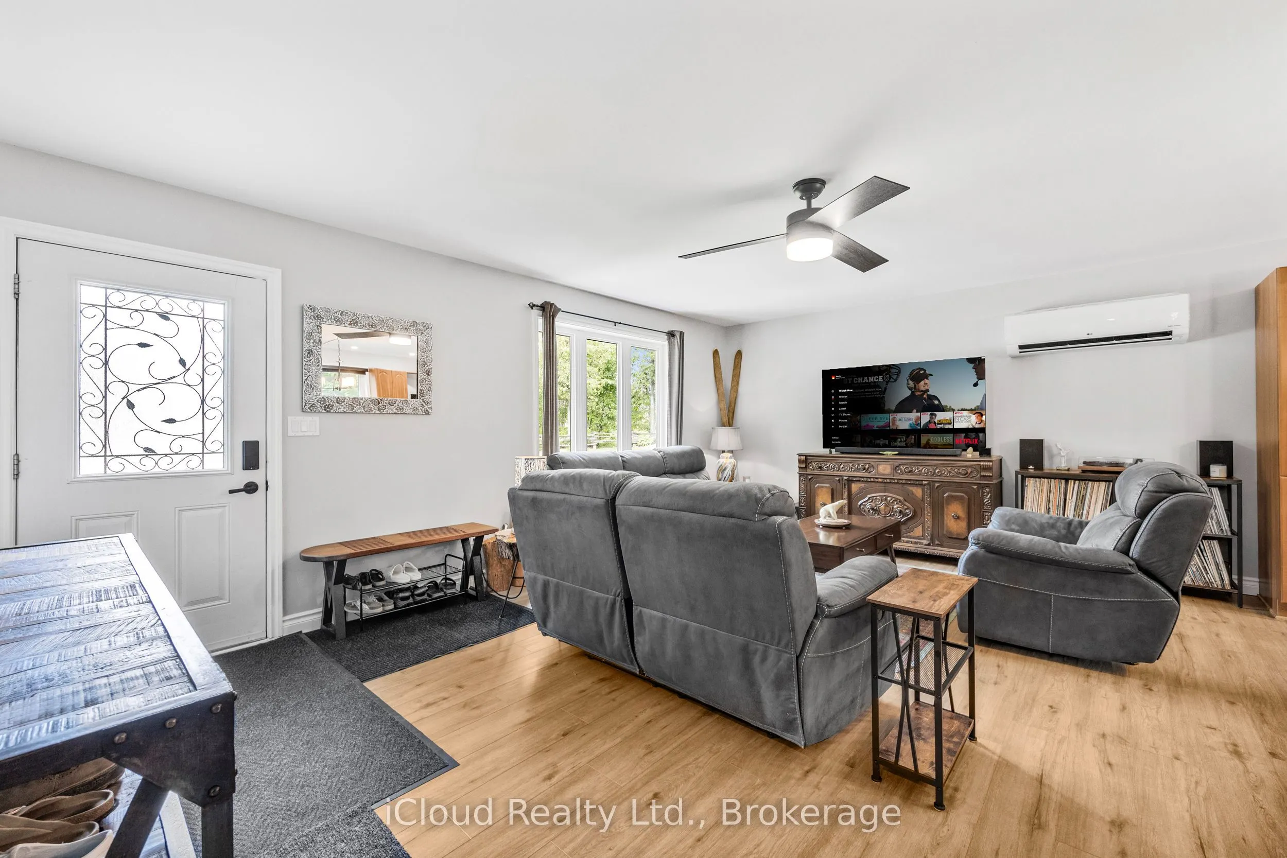 414156 41 b sideroad Street