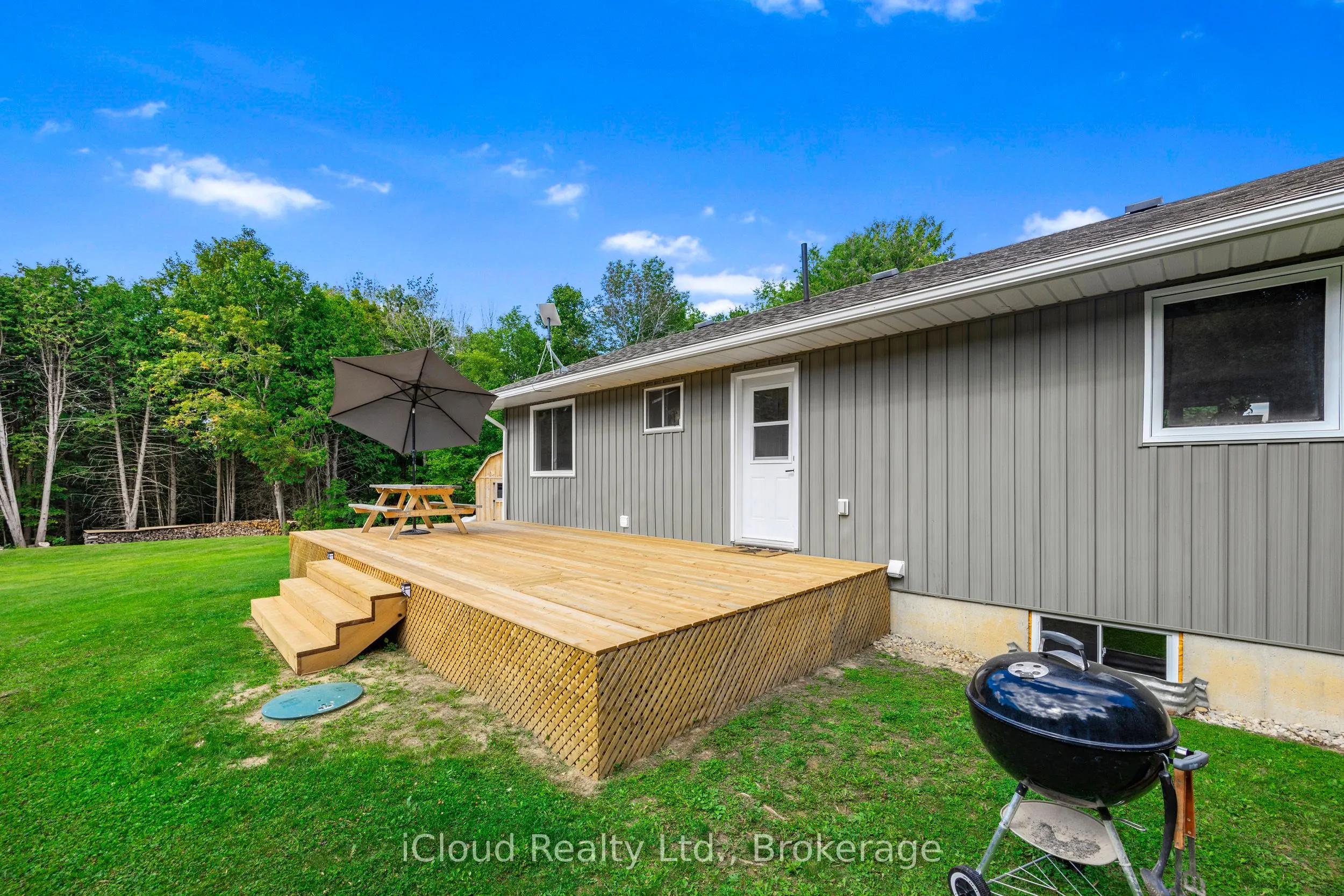 414156 41 b sideroad Street