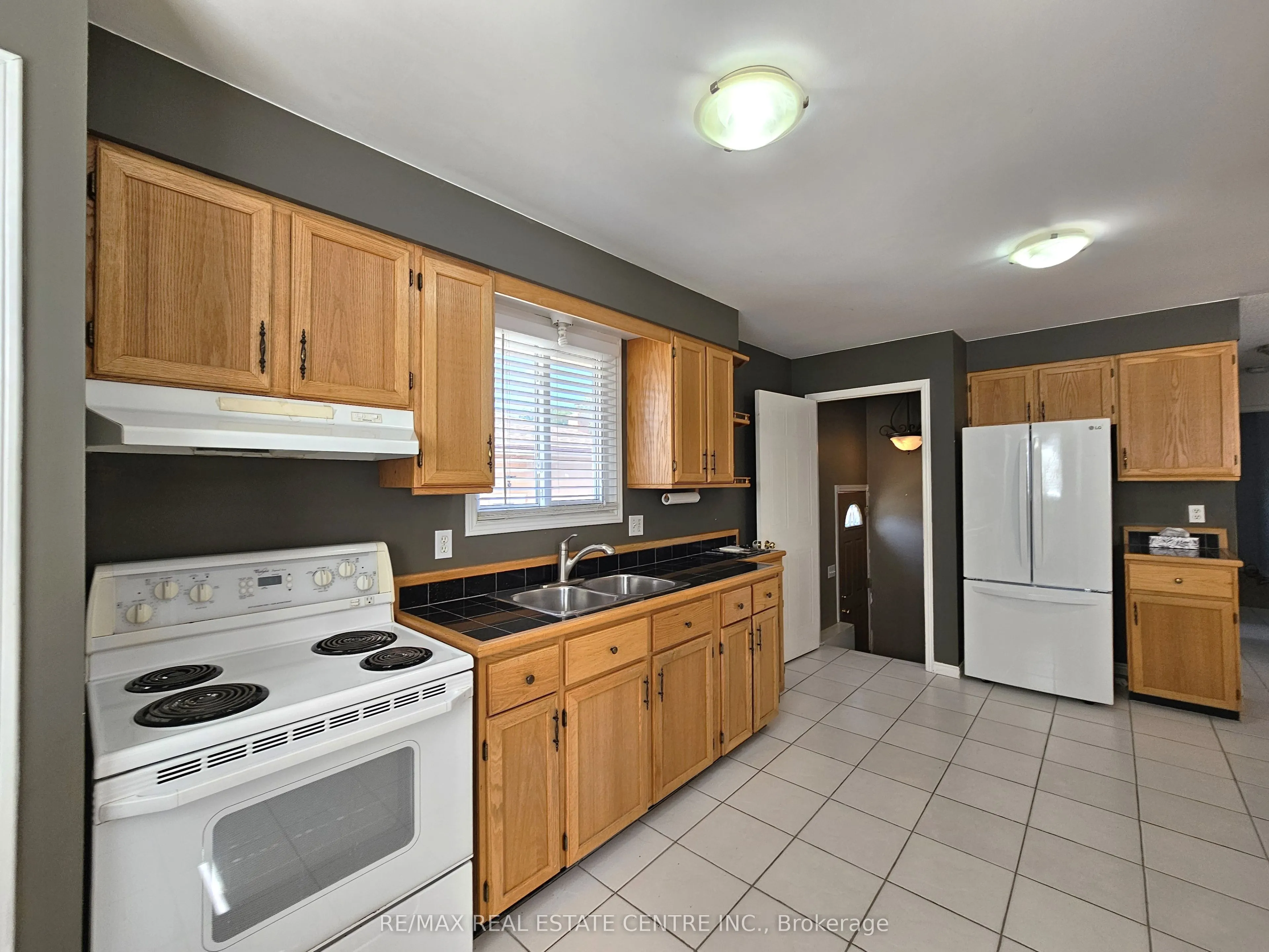 82 Elmwood Avenue