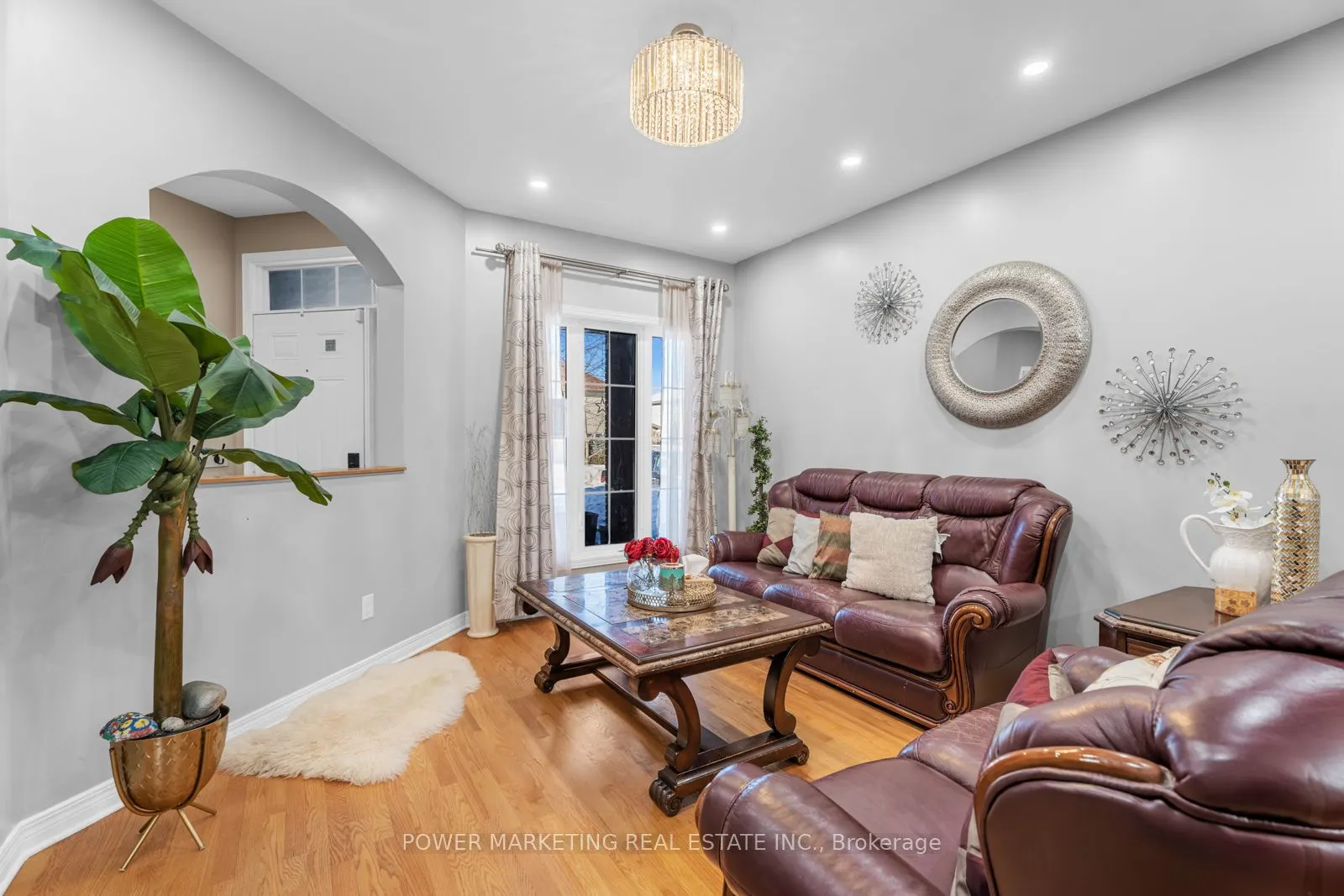 143 BOREALIS Crescent