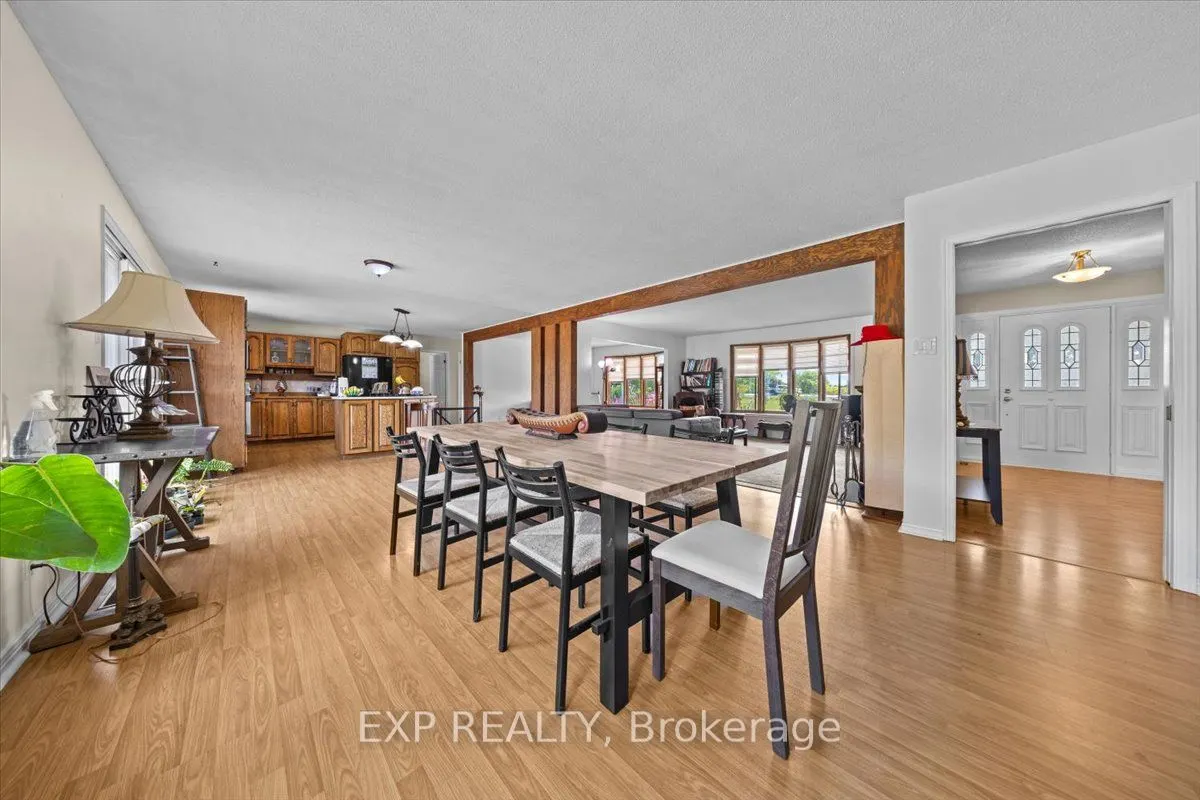 3382 Carp Road