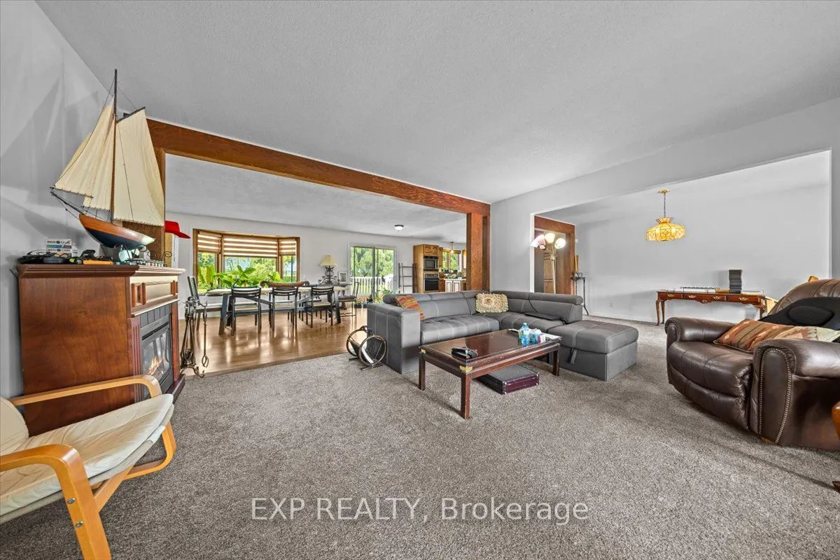 3382 Carp Road