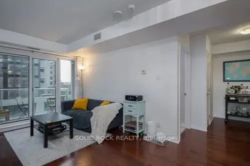 242 Rideau Street, #505