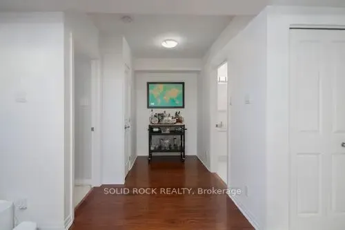 242 Rideau Street, #505