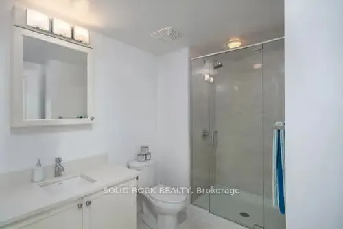 242 Rideau Street, #505
