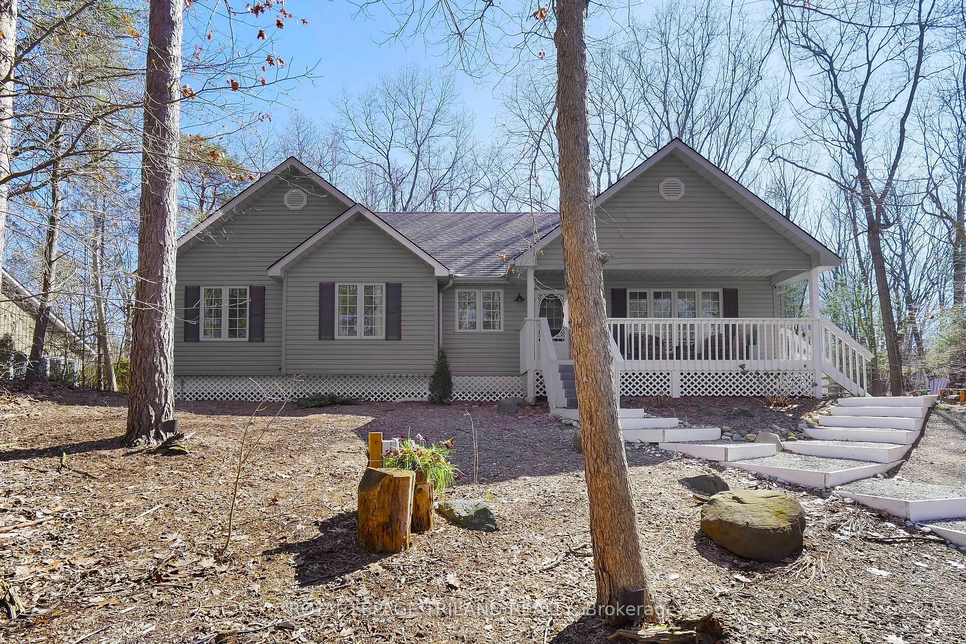 9945 RIVERVIEW Road