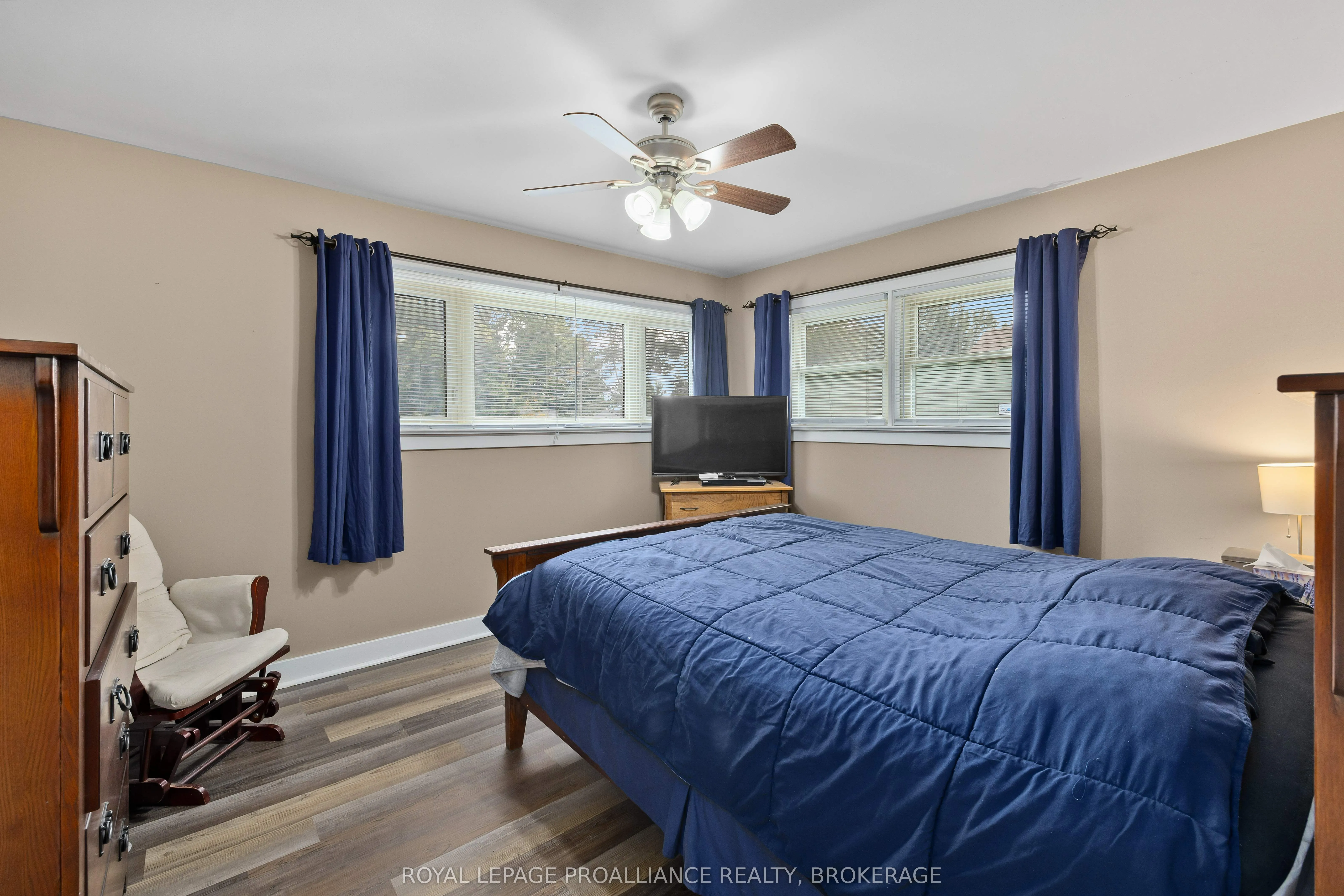 145 Bridge Street W