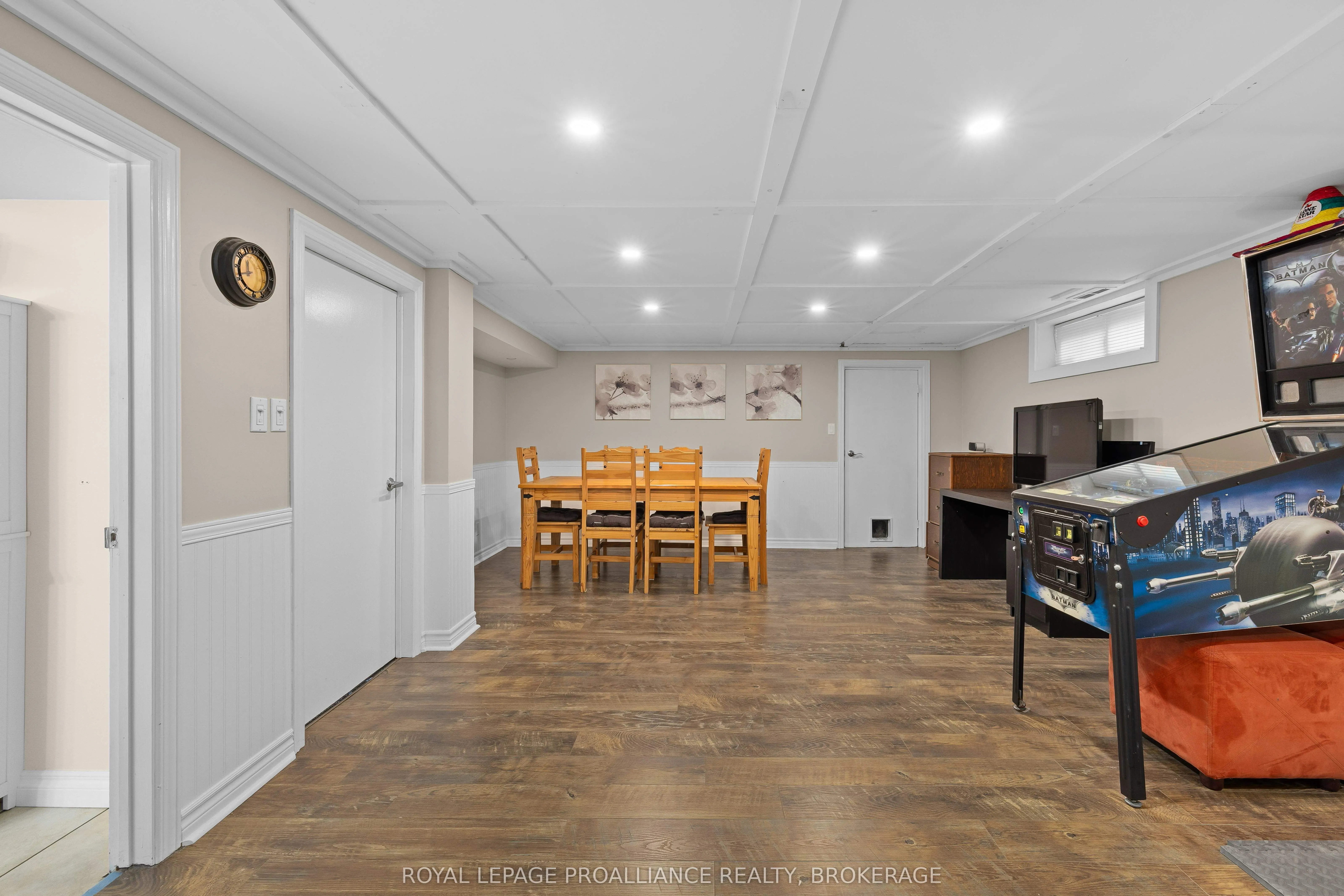 145 Bridge Street W