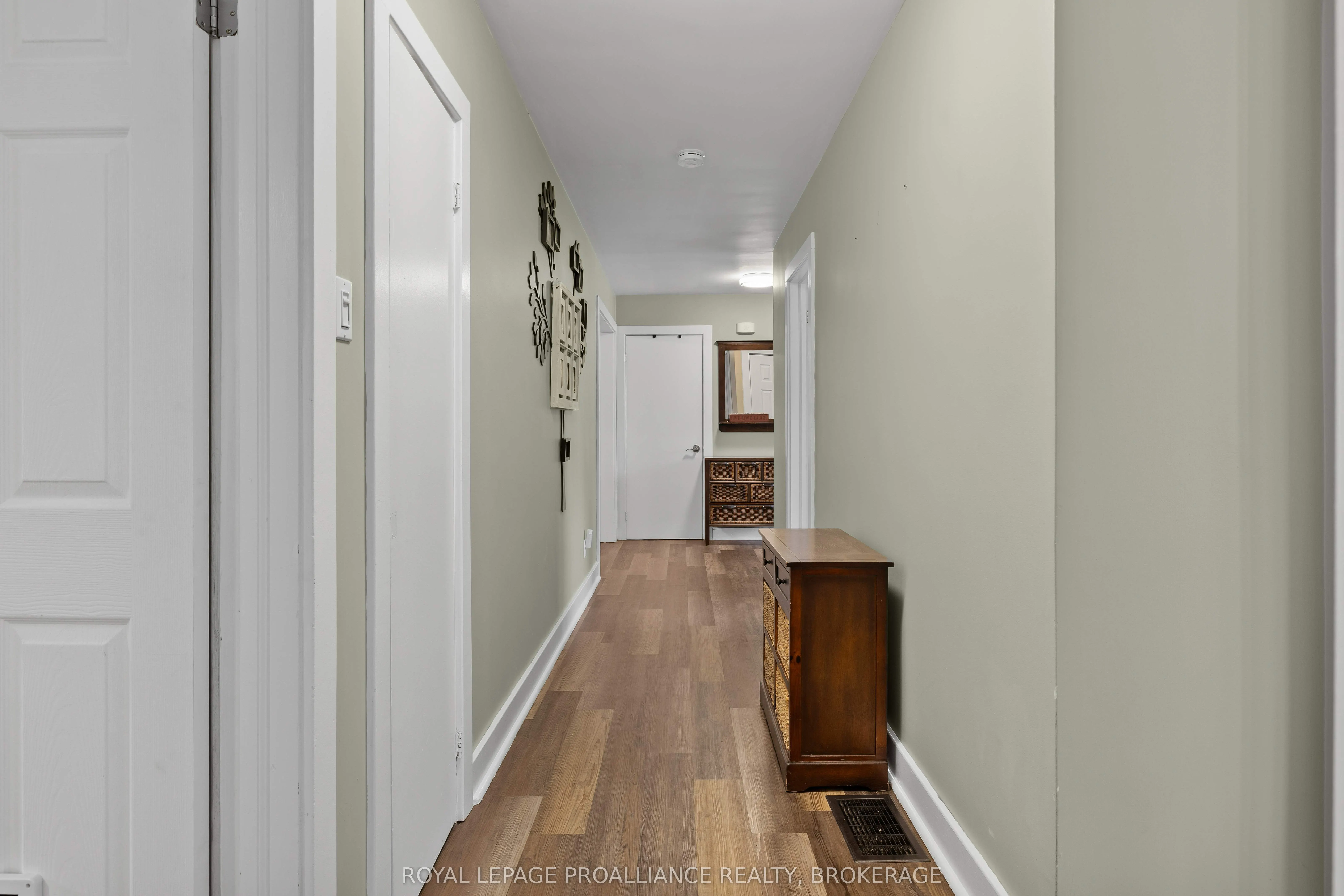145 Bridge Street W
