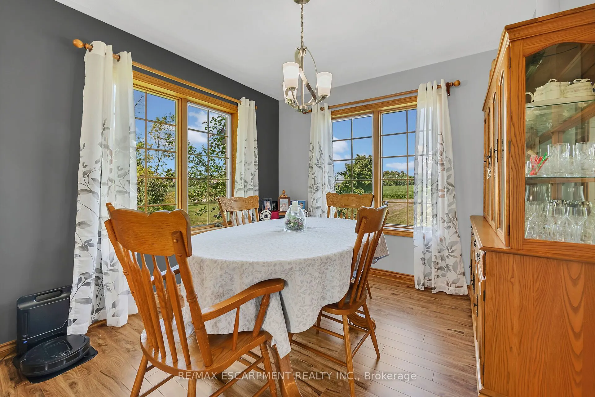 1385 CONC 9 WALPOLE Road