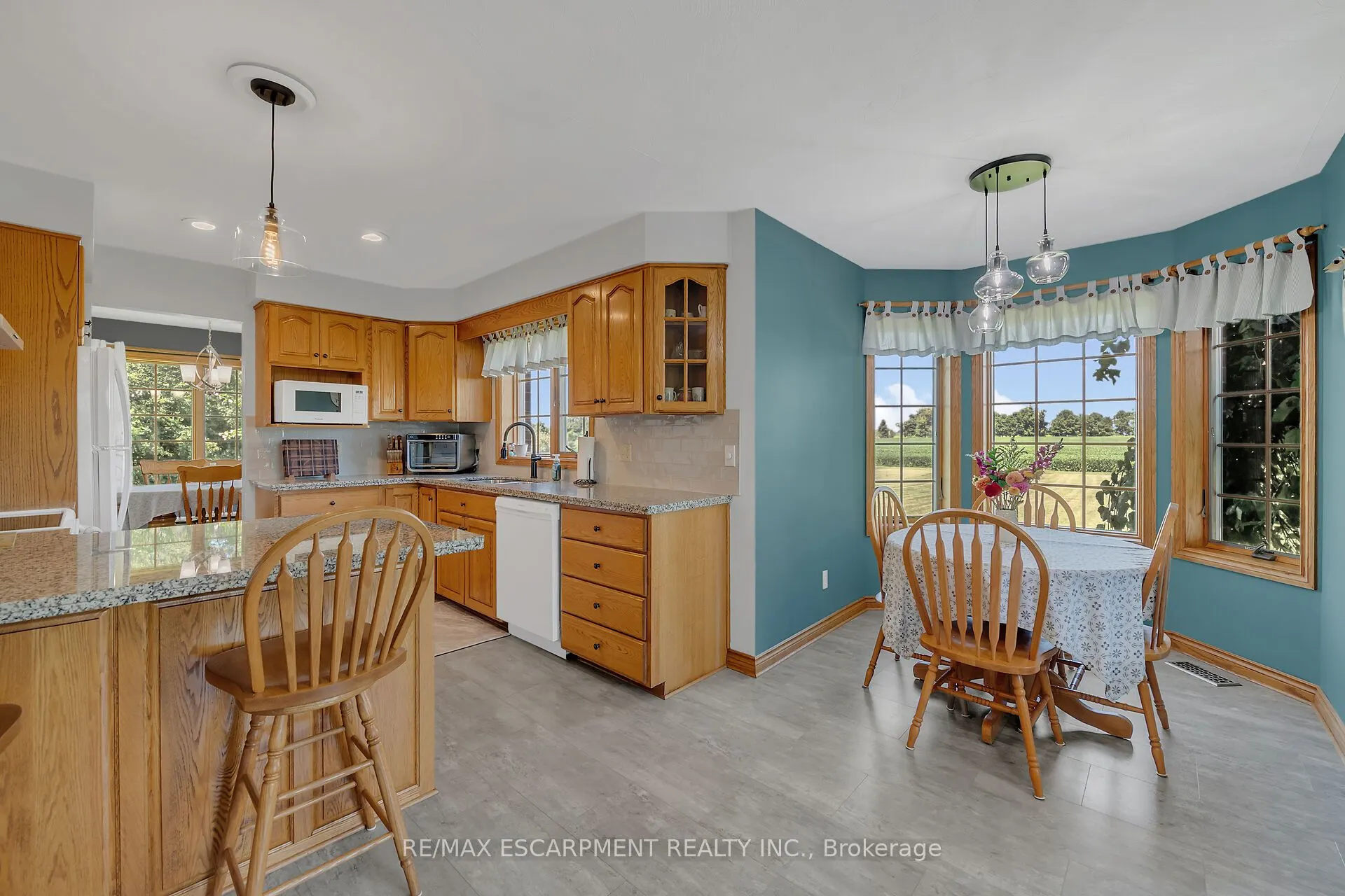 1385 CONC 9 WALPOLE Road